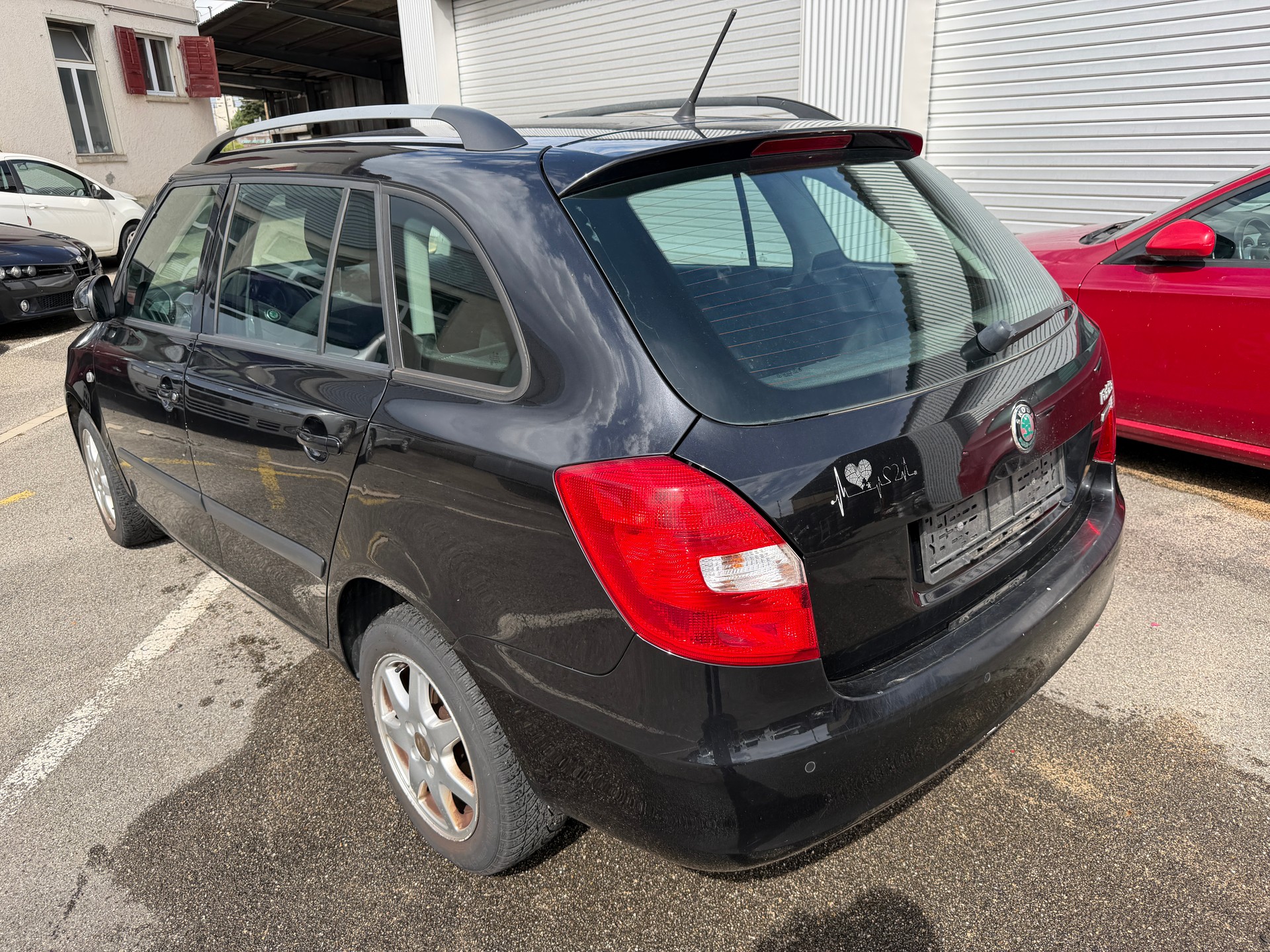 SKODA Fabia 1.2 TSI Ambiente-image-3