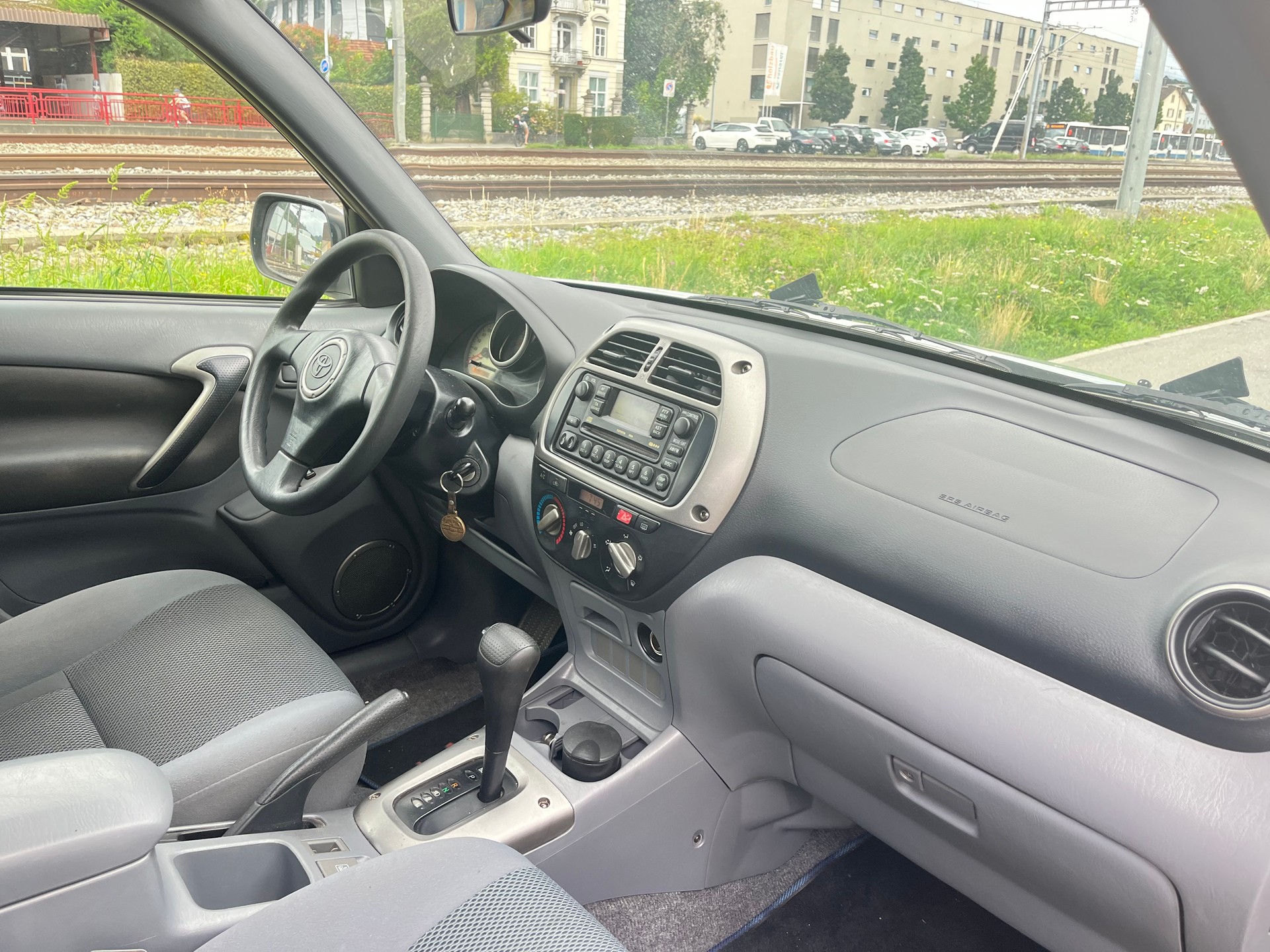 TOYOTA RAV-4 2.0 16V Linea Sol-image-6