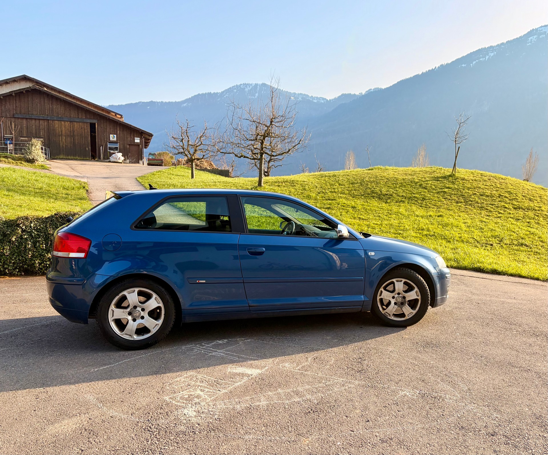AUDI 2.0 T FSI Ambition-image-0