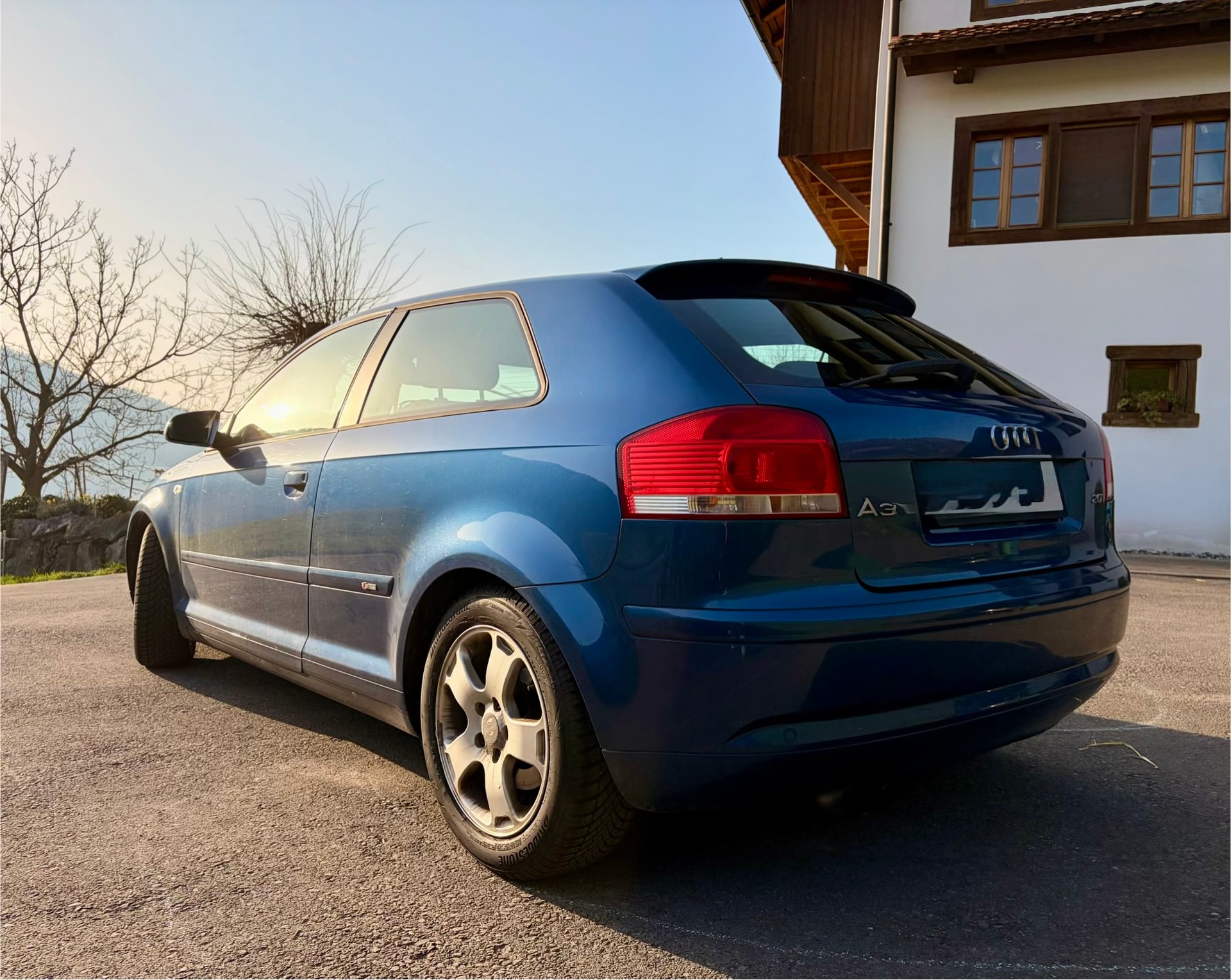 AUDI 2.0 T FSI Ambition-image-1
