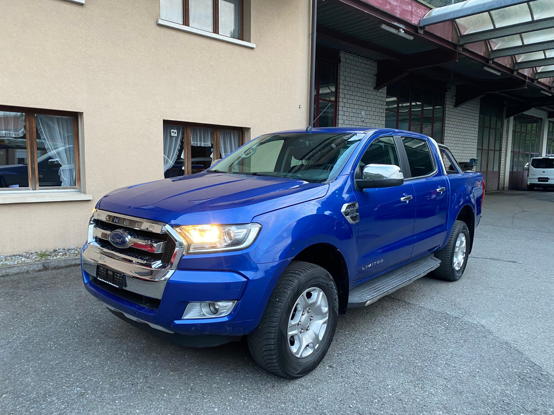 FORD Ranger LTD 2.2 TDCi 4x4-image-10