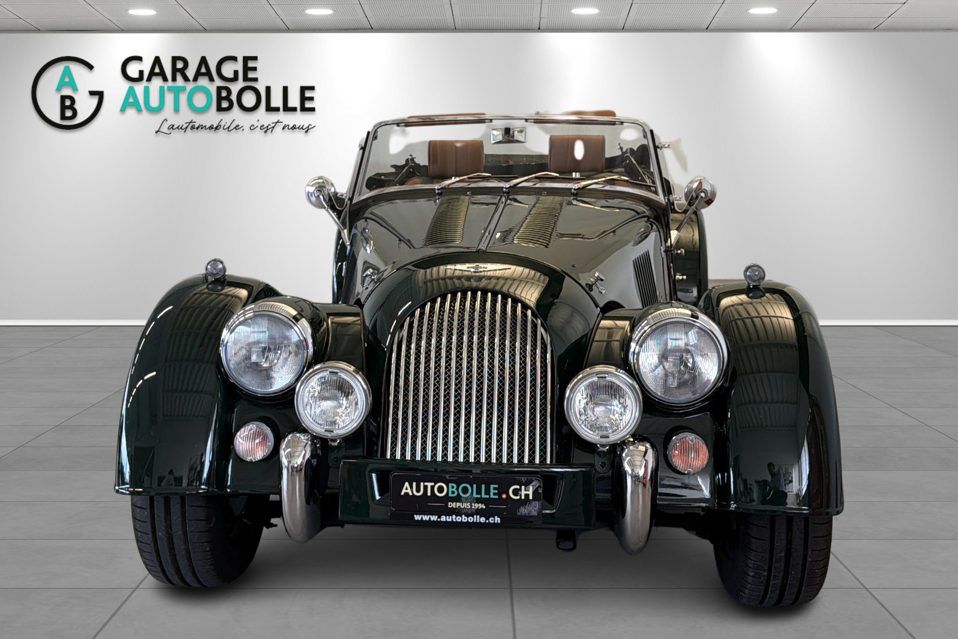 MORGAN Plus 4 2.0 Bespoke *Swiss* Bretish Racing Green-showroom-element-1