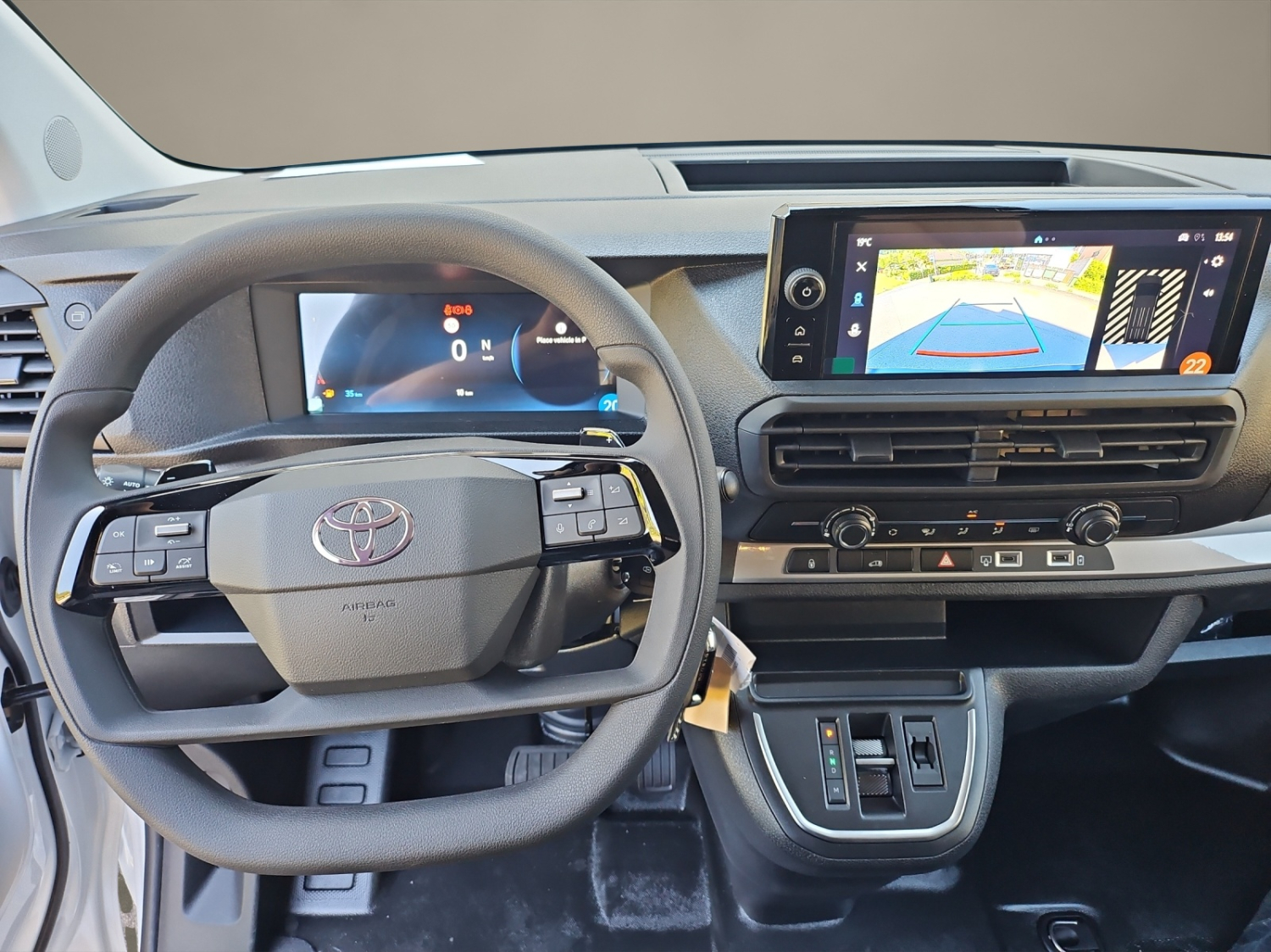 TOYOTA PROACE Van L1 2.0 D Advanced-image-11