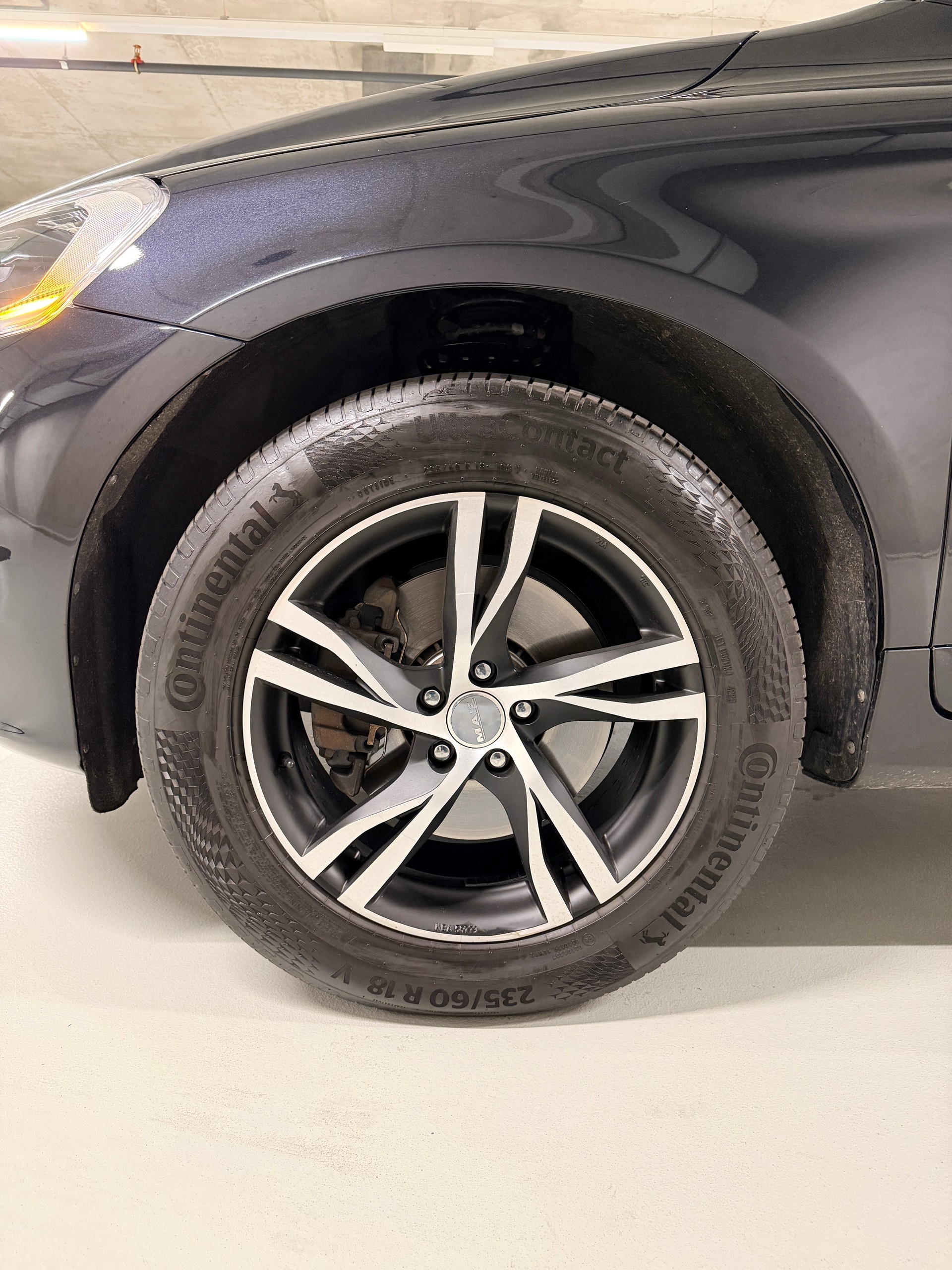 VOLVO XC60 D5 AWD Summum Geartronic-image-26