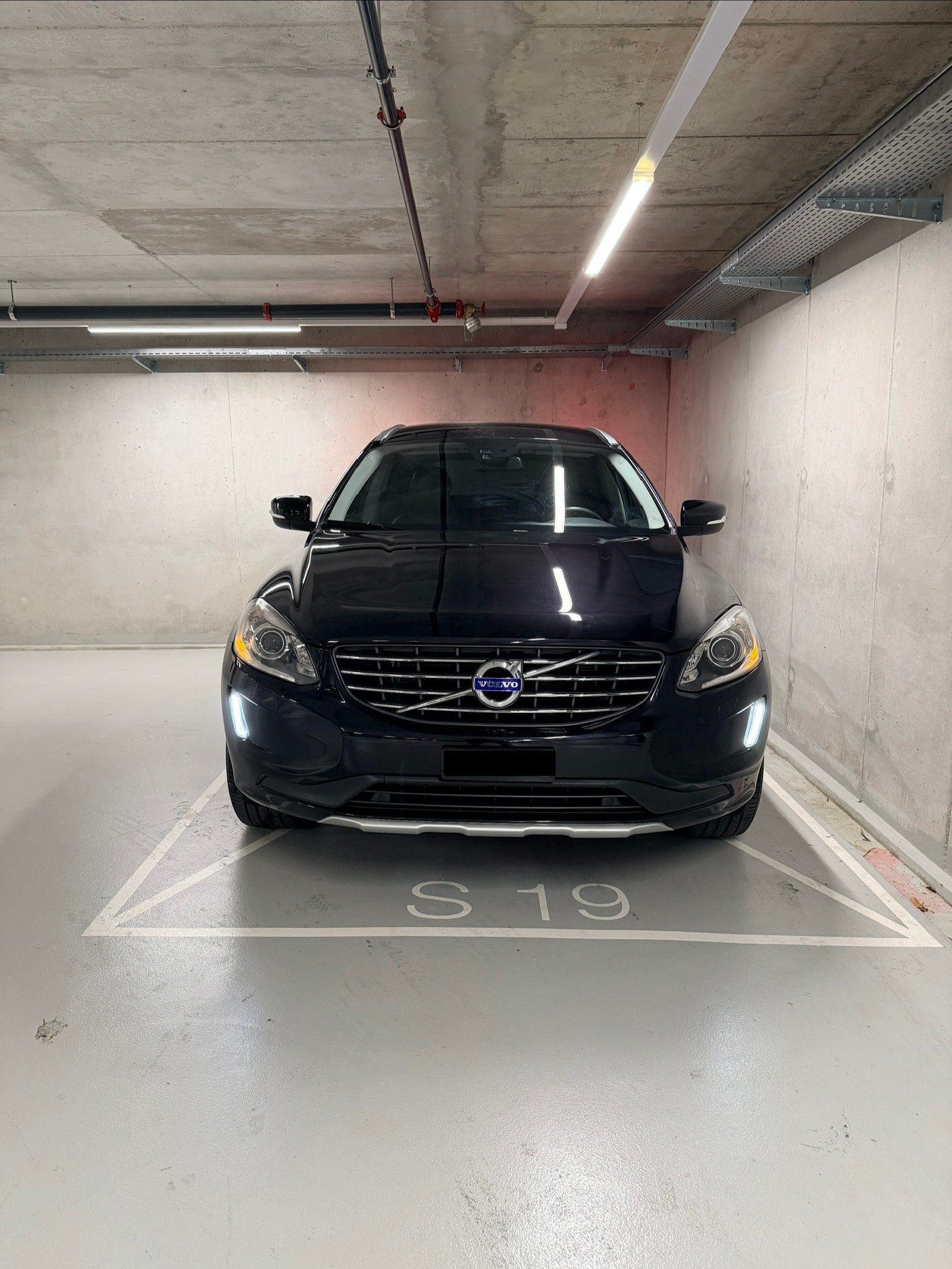 VOLVO XC60 D5 AWD Summum Geartronic-image-7