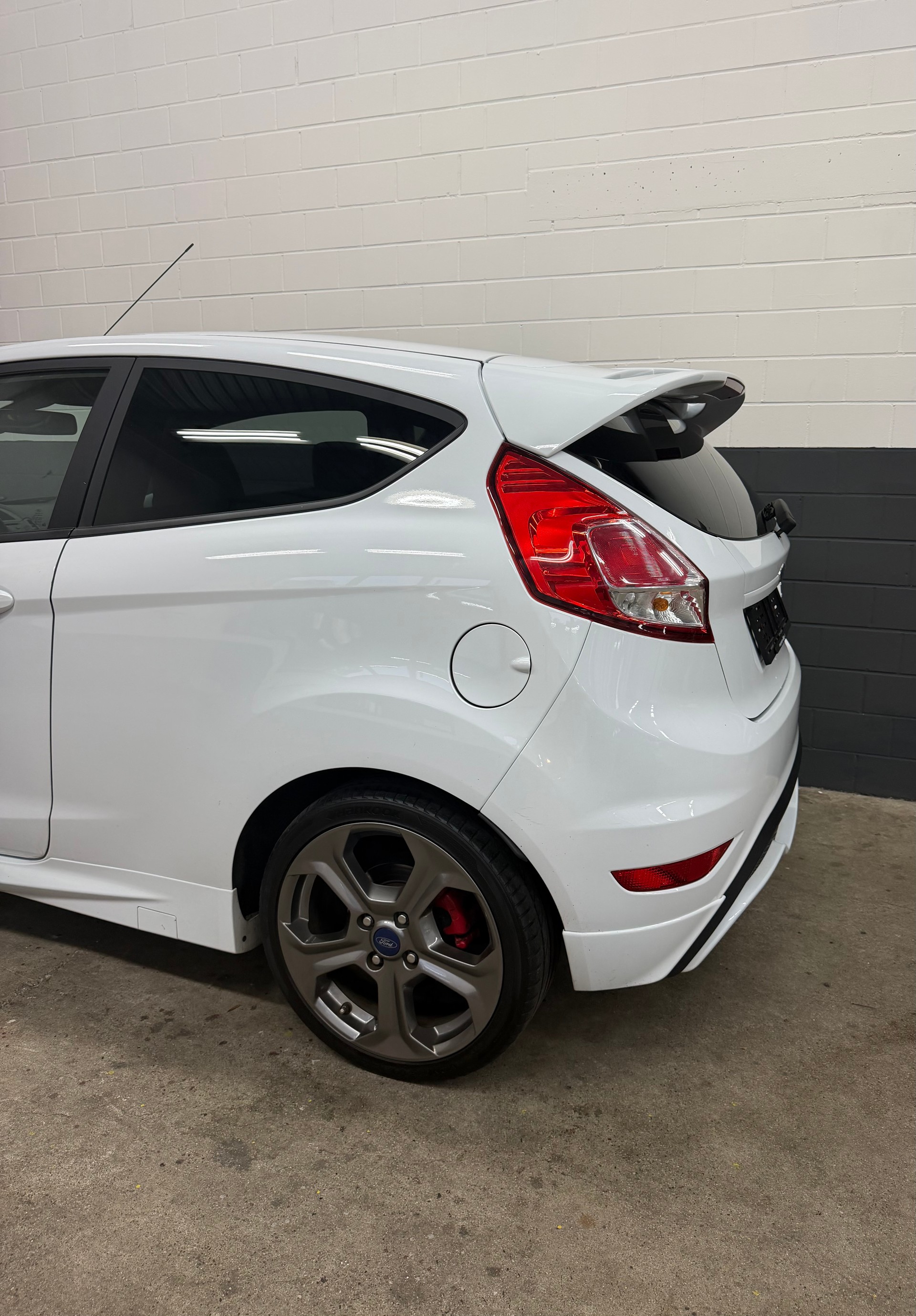 FORD Fiesta 1.6 SCTi ST-1 //NEU AB MFK!-image-6