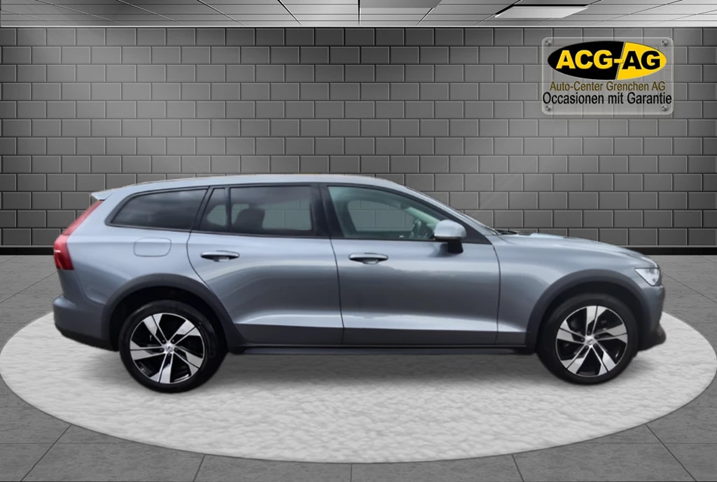 VOLVO V60 Cross Country B4 Diesel Mild Hybrid AWD Geartronic ** Voll-Leder ** Gr-Navi ** RF-Kamera 360° ** Sitzmemory ** Ab MFK **-image-5