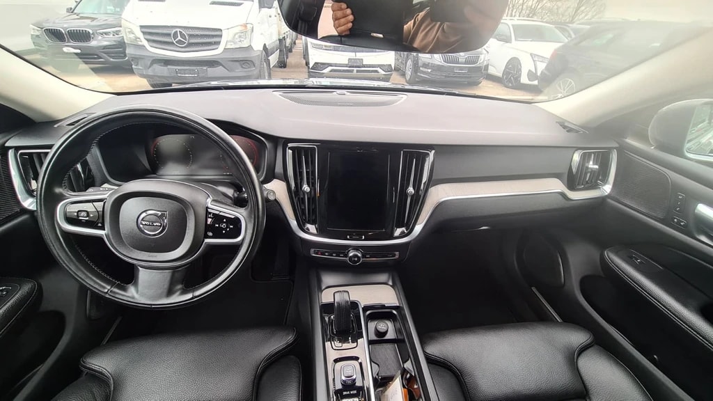 VOLVO V60 Cross Country B4 Diesel Mild Hybrid AWD Geartronic ** Voll-Leder ** Gr-Navi ** RF-Kamera 360° ** Sitzmemory ** Ab MFK **-image-13
