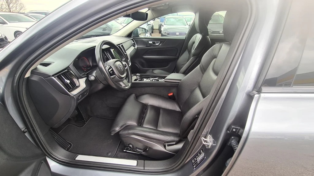 VOLVO V60 Cross Country B4 Diesel Mild Hybrid AWD Geartronic ** Voll-Leder ** Gr-Navi ** RF-Kamera 360° ** Sitzmemory ** Ab MFK **-image-14