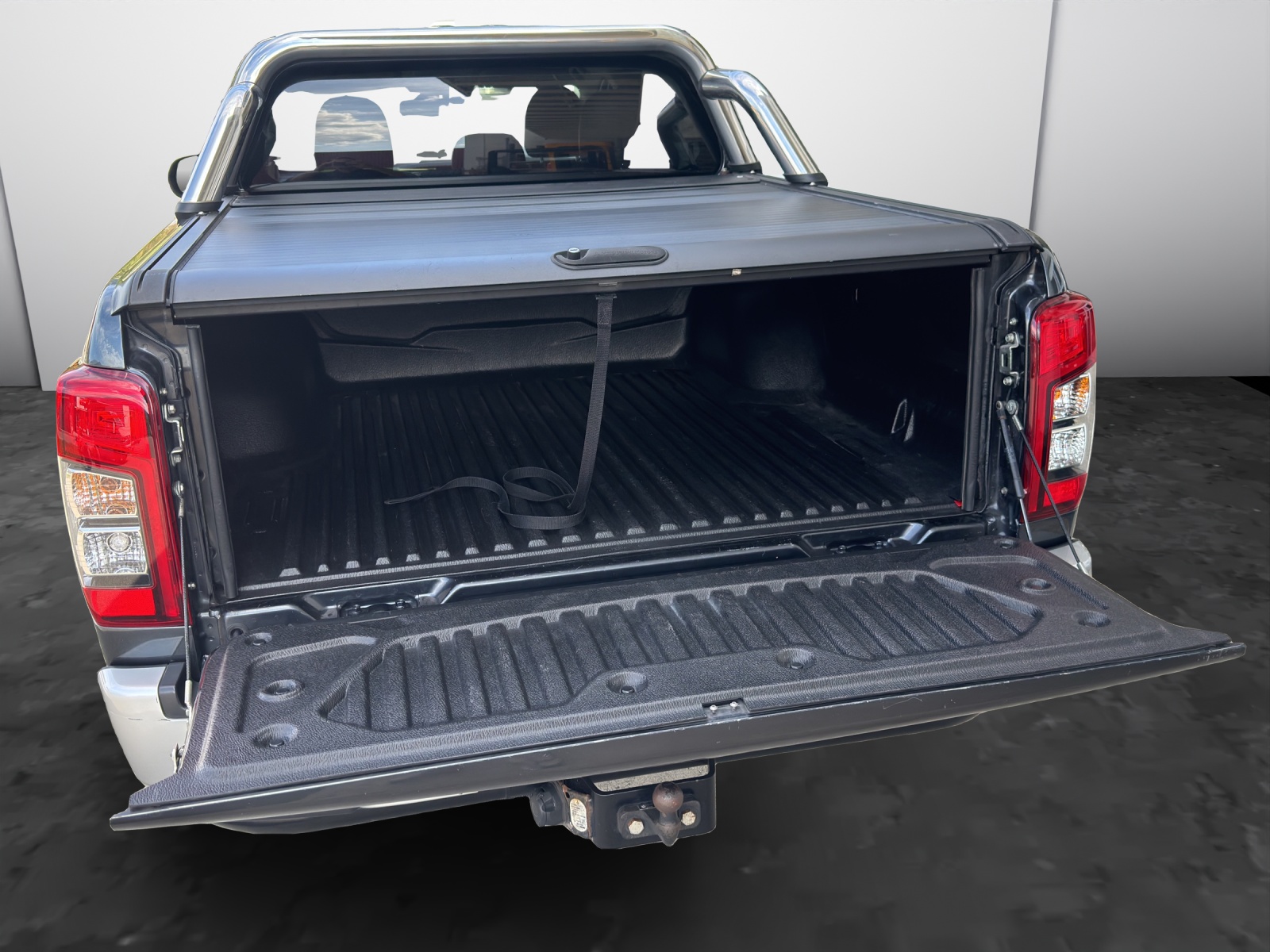 MITSUBISHI L 200 4x4 D-Cab Pick-up 2.2 DID 4x4 Diamond-image-15