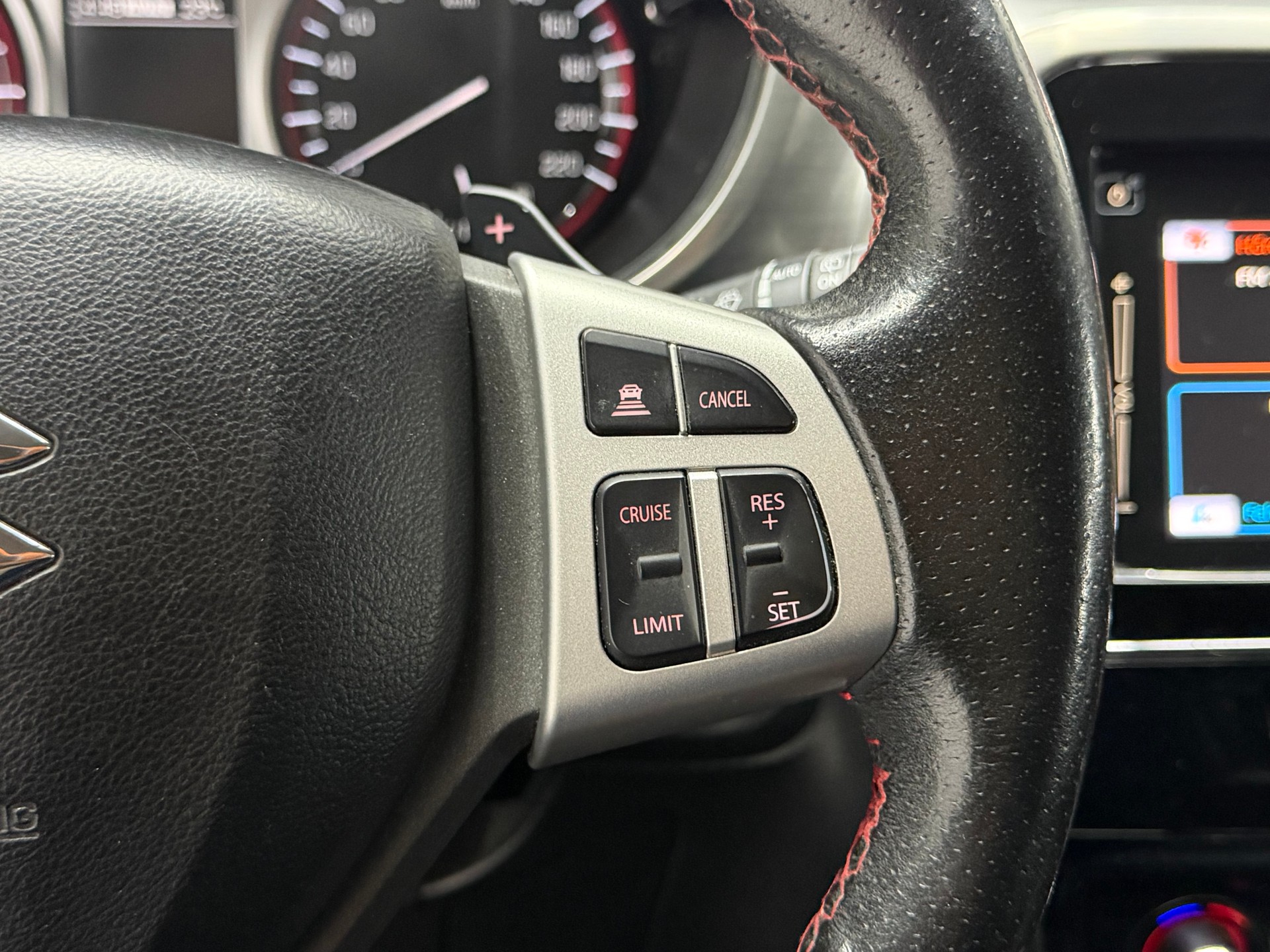SUZUKI Vitara 1.4 Boosterjet Piz Sulai Top Automatic-image-18
