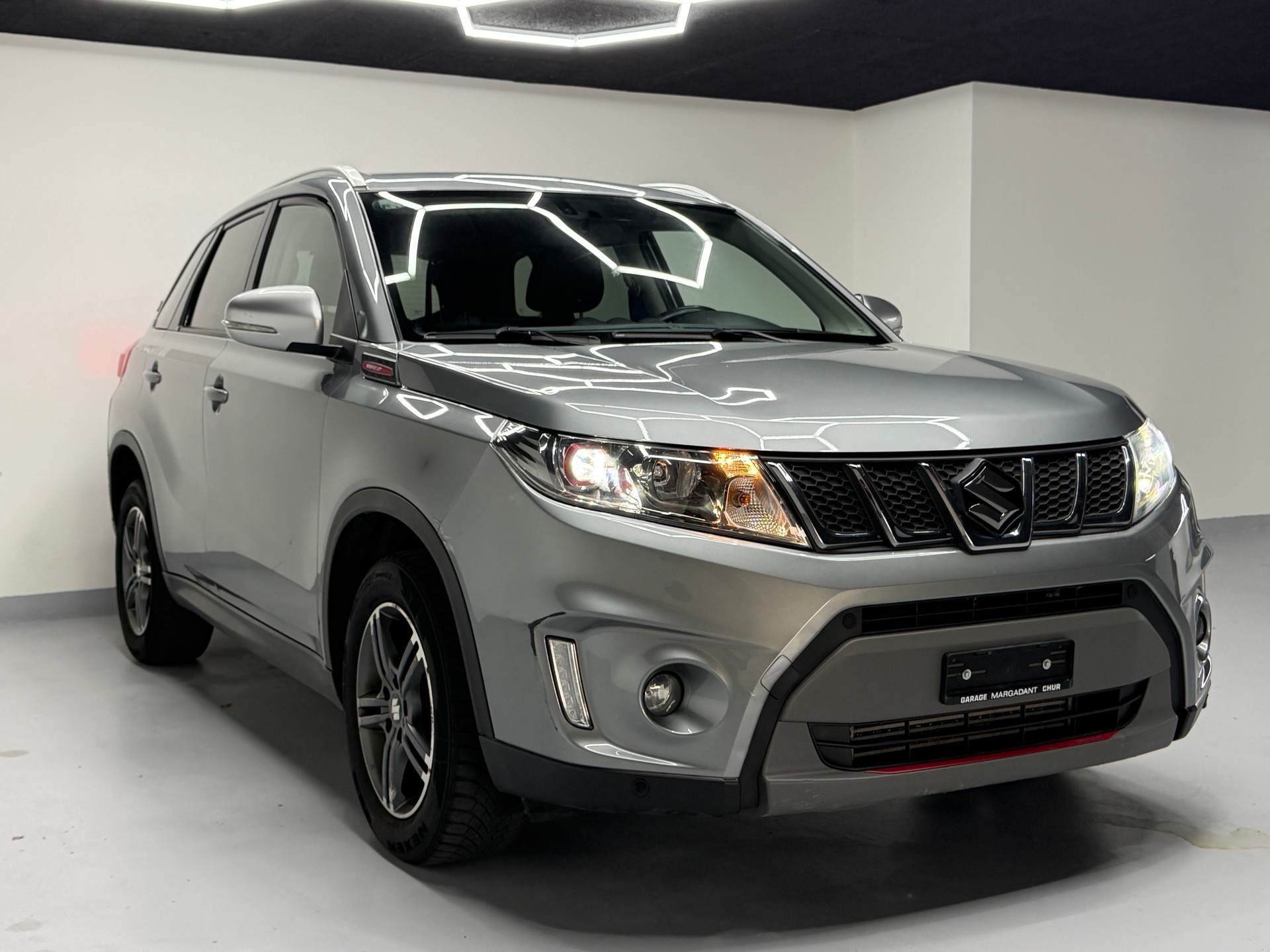 SUZUKI Vitara 1.4 Boosterjet Piz Sulai Top Automatic-showroom-element-2