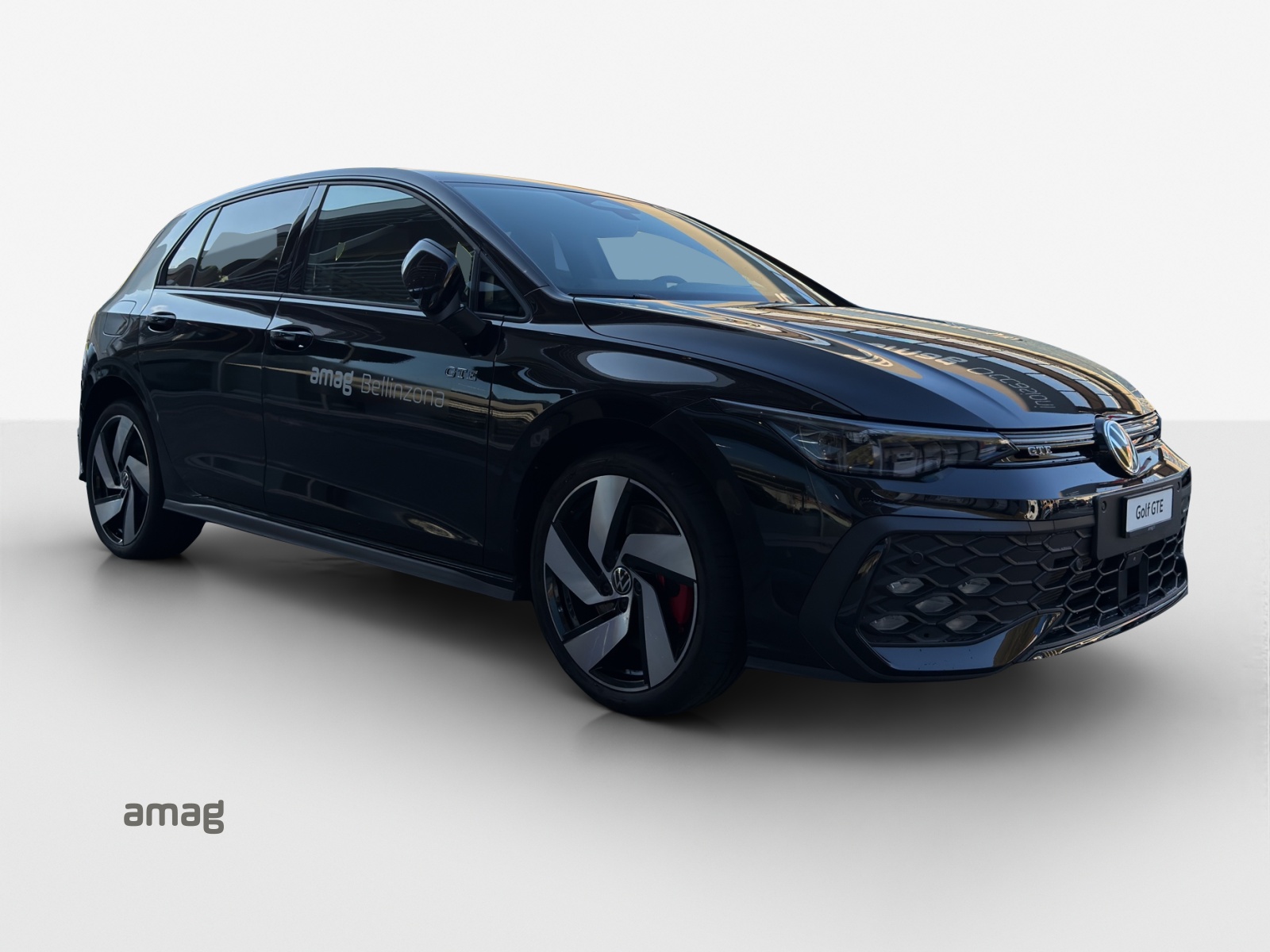VW Golf 1.5 TSI PHEV GTE-image-5