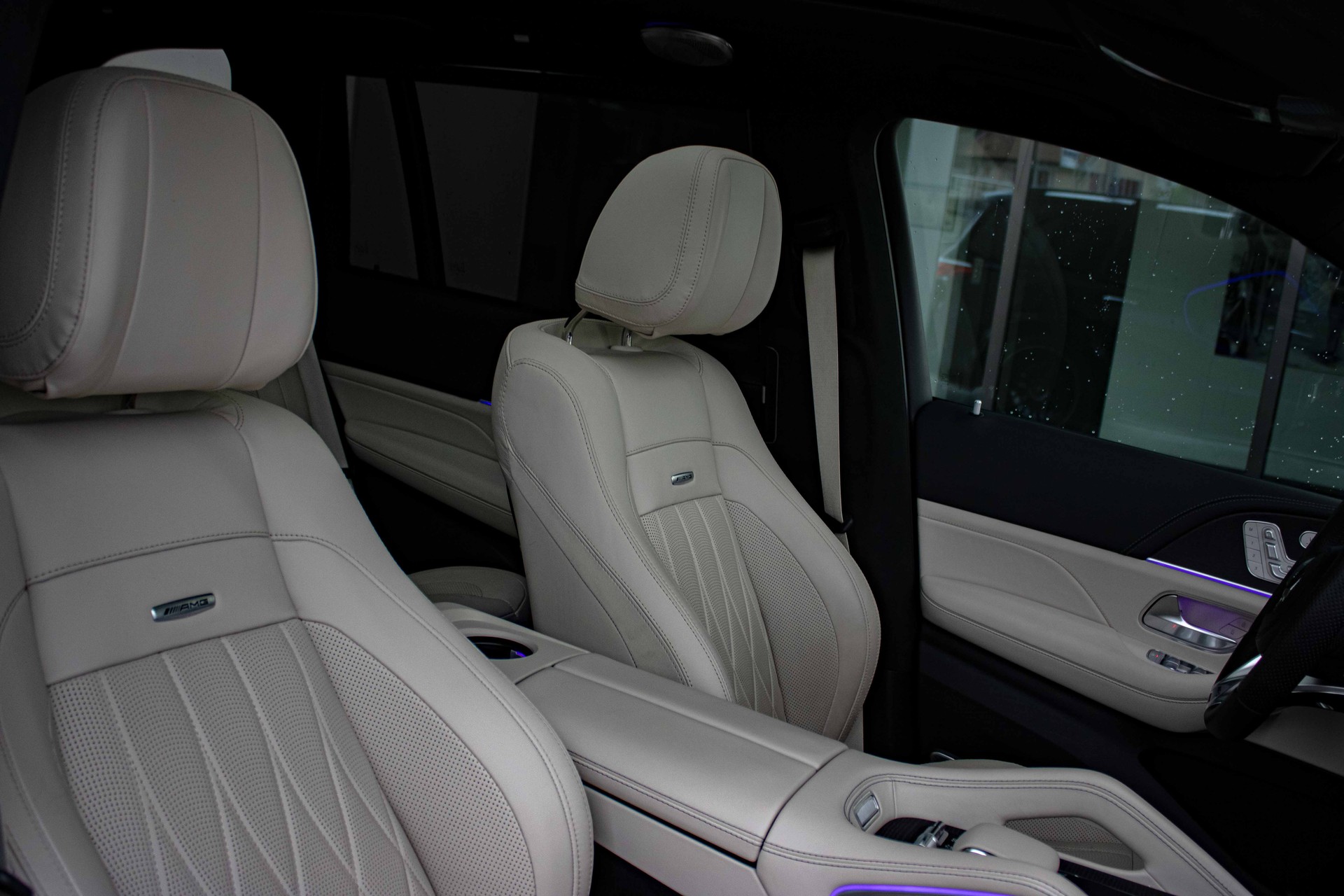 MERCEDES-BENZ GLS 63 4Matic+ TCT 9G-Vollausst.-image-20