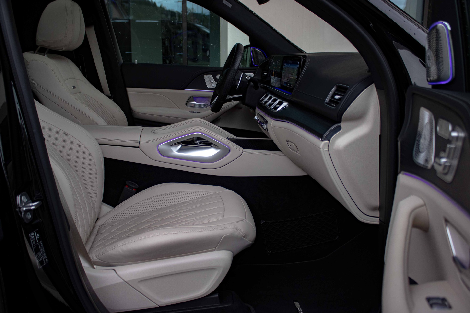 MERCEDES-BENZ GLS 63 4Matic+ TCT 9G-Vollausst.-image-18