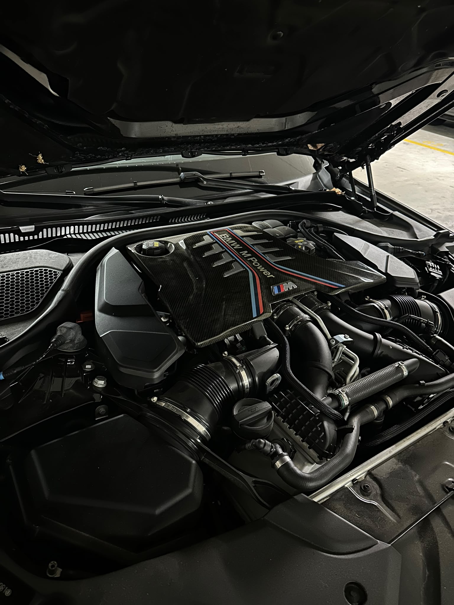 BMW M5 Competition xDrive-image-12