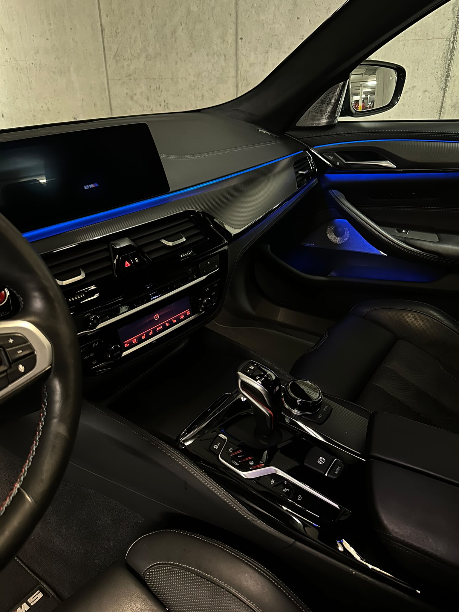 BMW M5 Competition xDrive-image-4