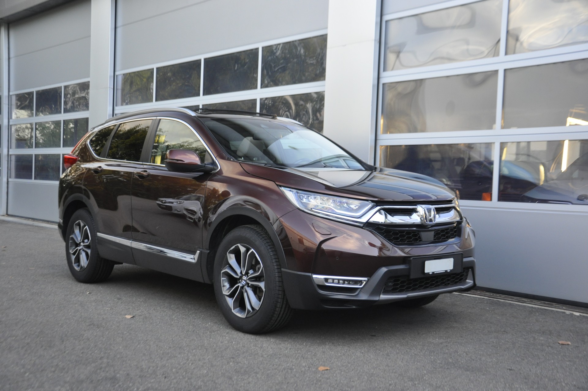 HONDA CR-V 2.0i MMD Hybrid Executive 4WD Automatic I Anhängerkupplung-image-0