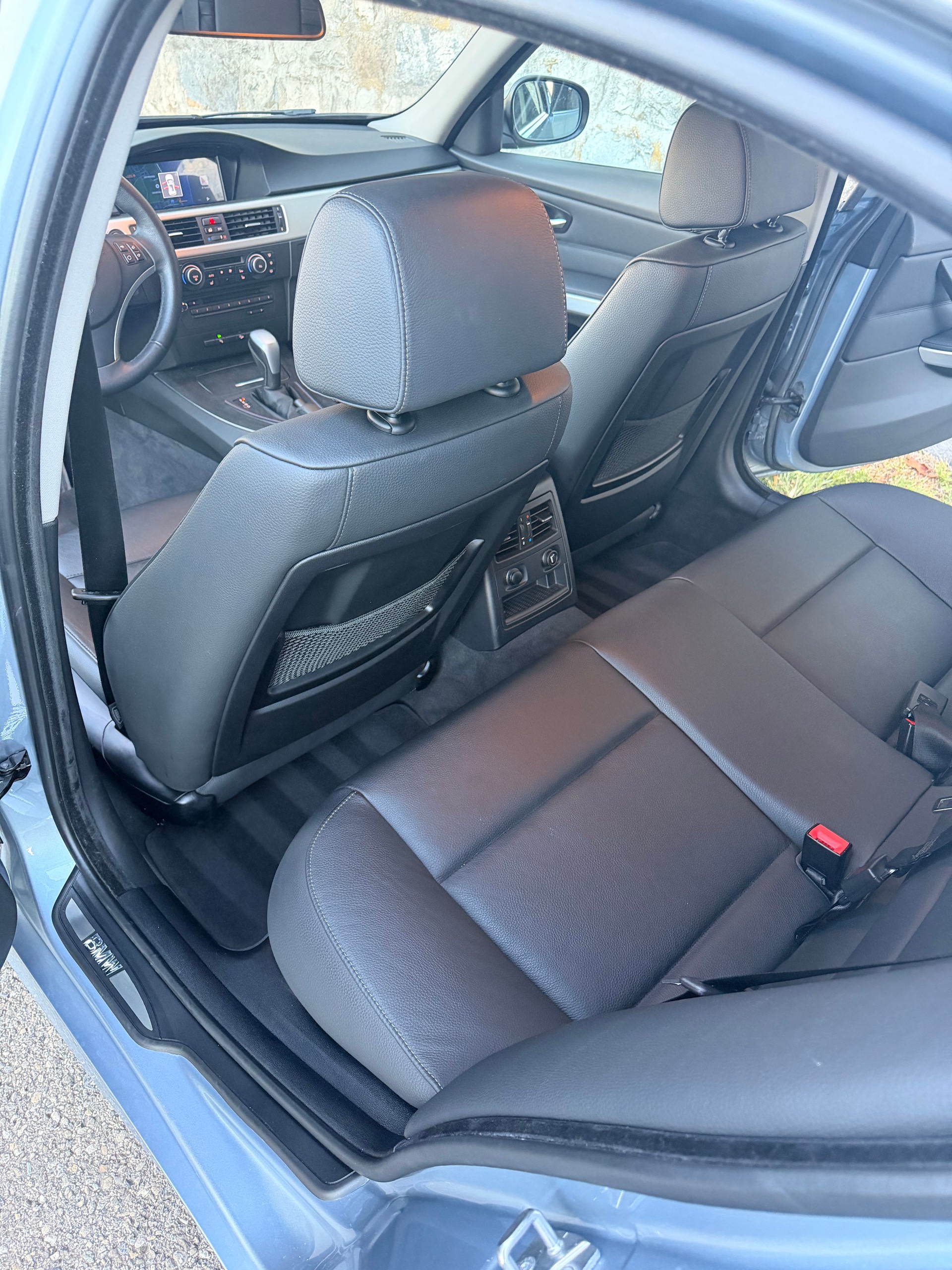 BMW 335i x-Drive Steptronic-image-7