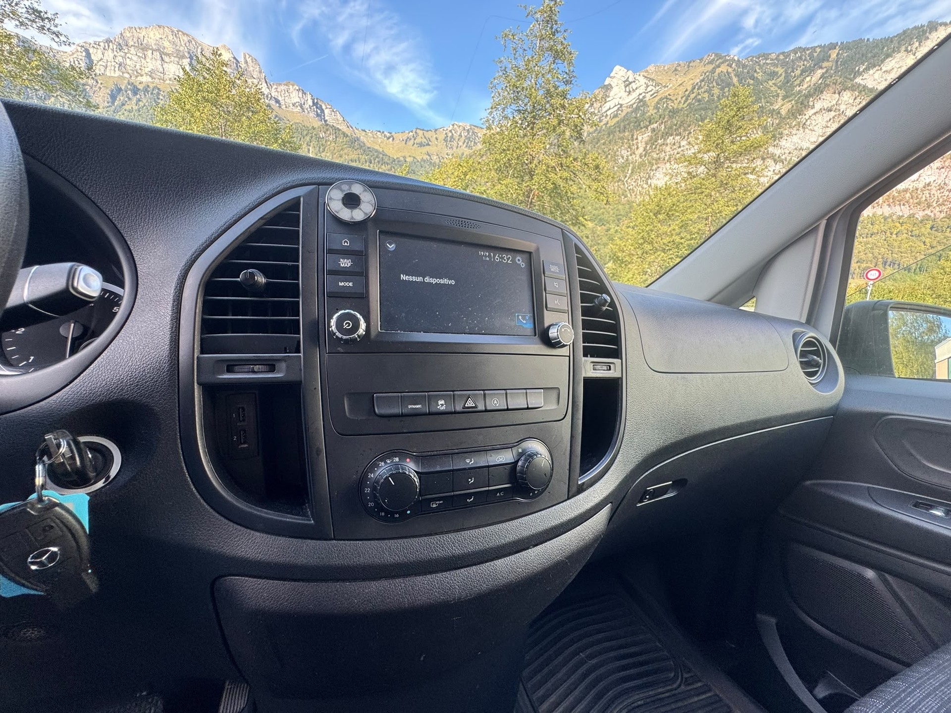 MERCEDES-BENZ Vito 116 CDI Lang 4Matic 7G-Tronic-image-10