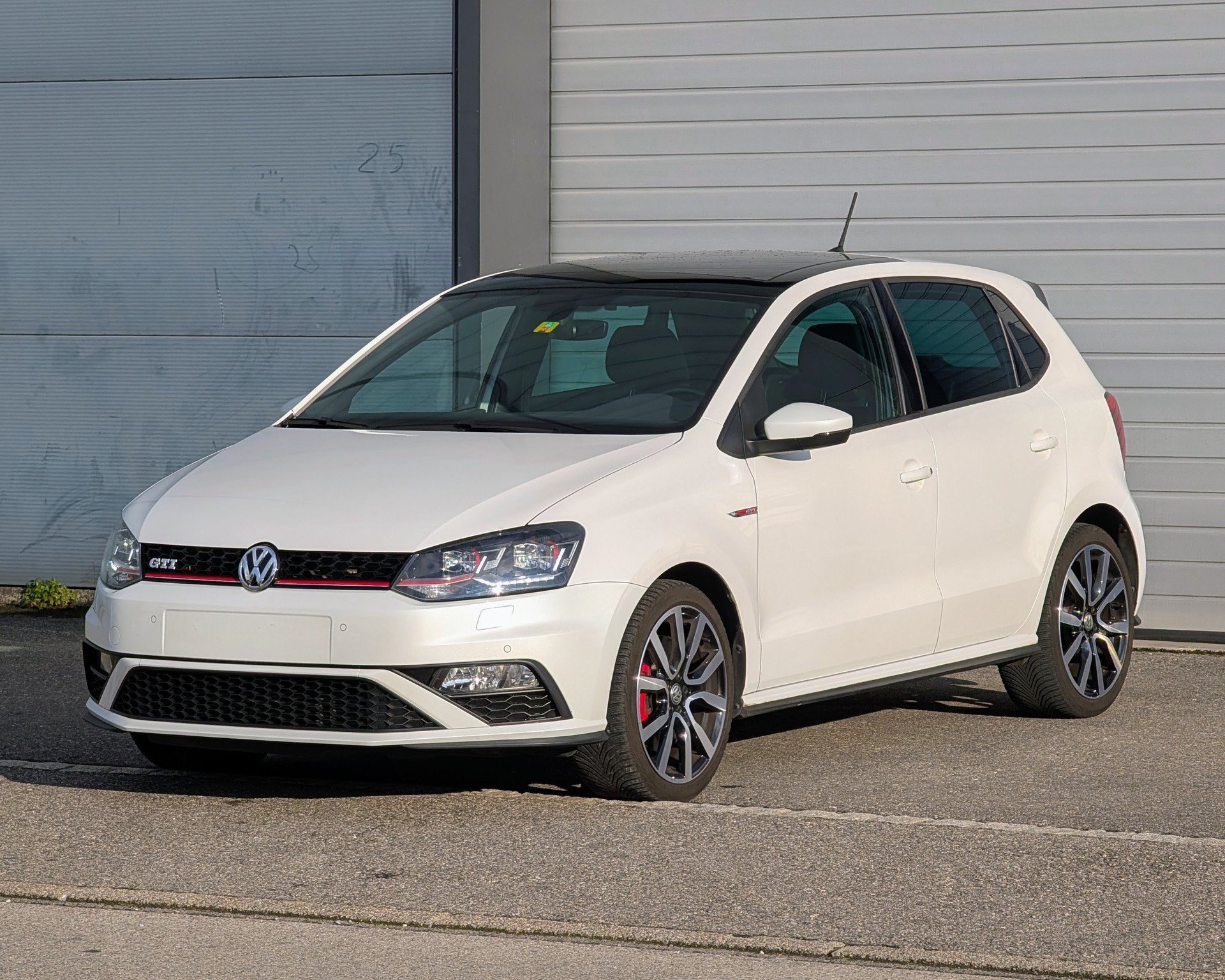 VW 1.8 TSI GTI DSG-image-0