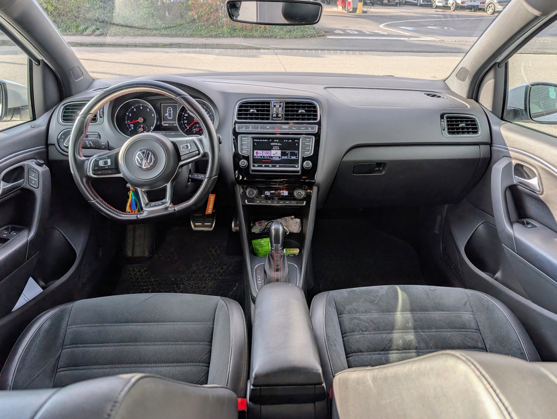 VW 1.8 TSI GTI DSG-image-4