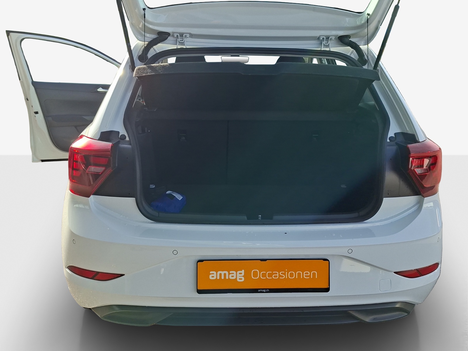 VW Polo 1.0 TSI Life DSG-image-12