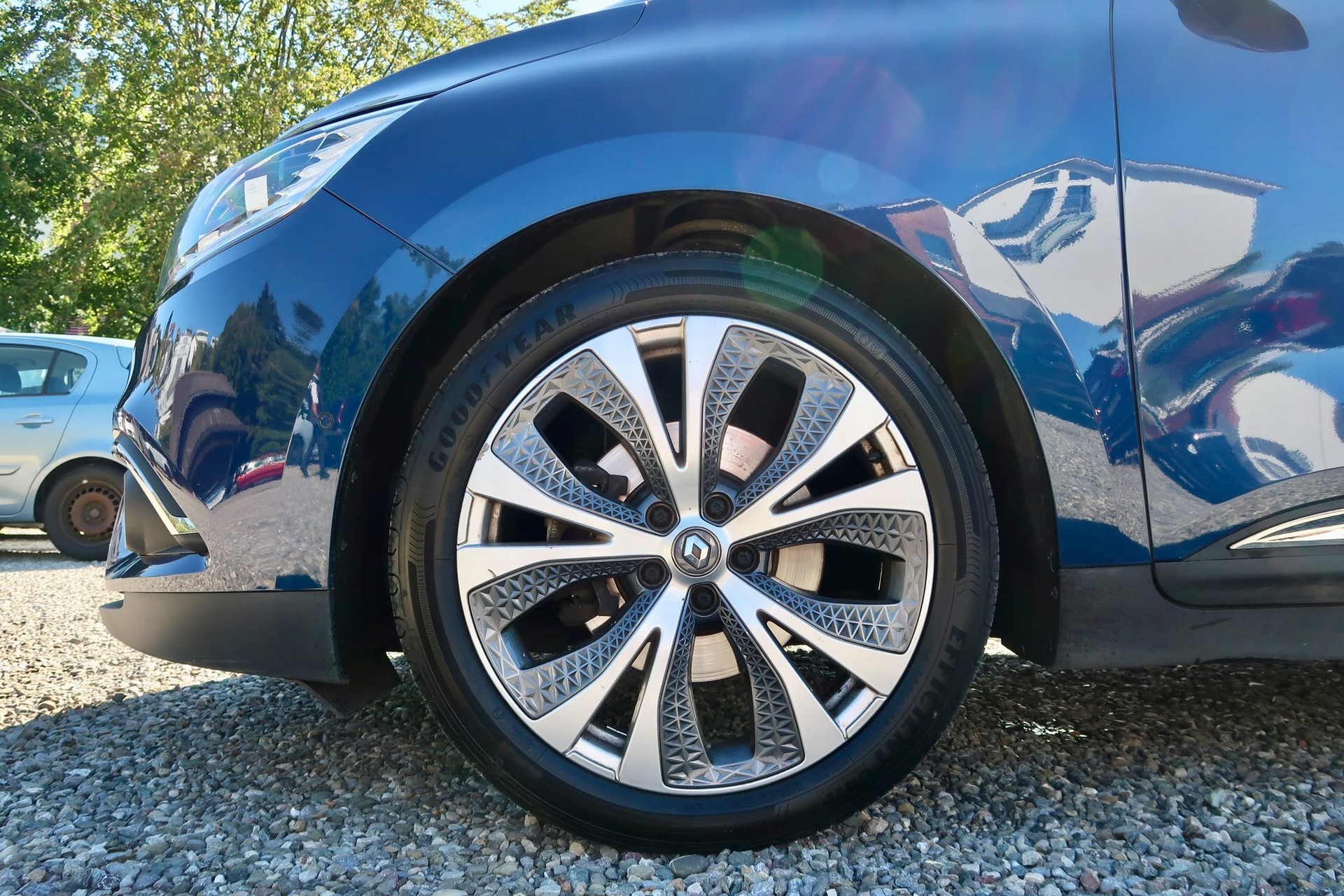 RENAULT Scénic 1.6 dCi Intens EDC-image-5