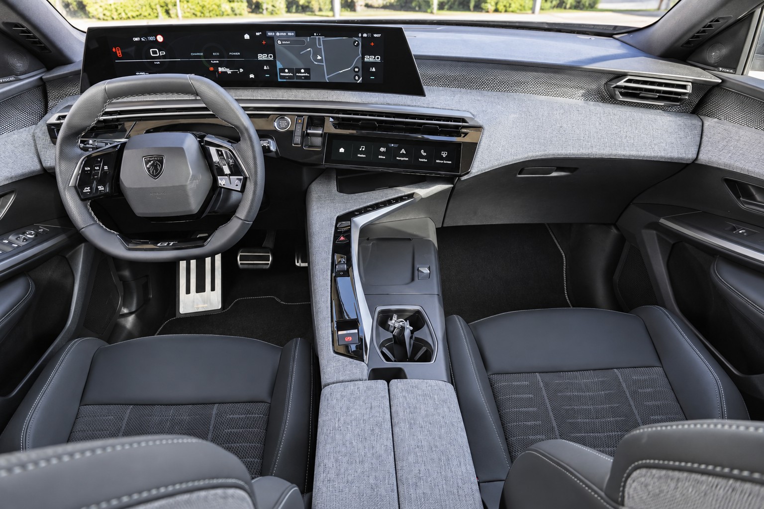 PEUGEOT 3008 1.2 Hybrid GT-image-6