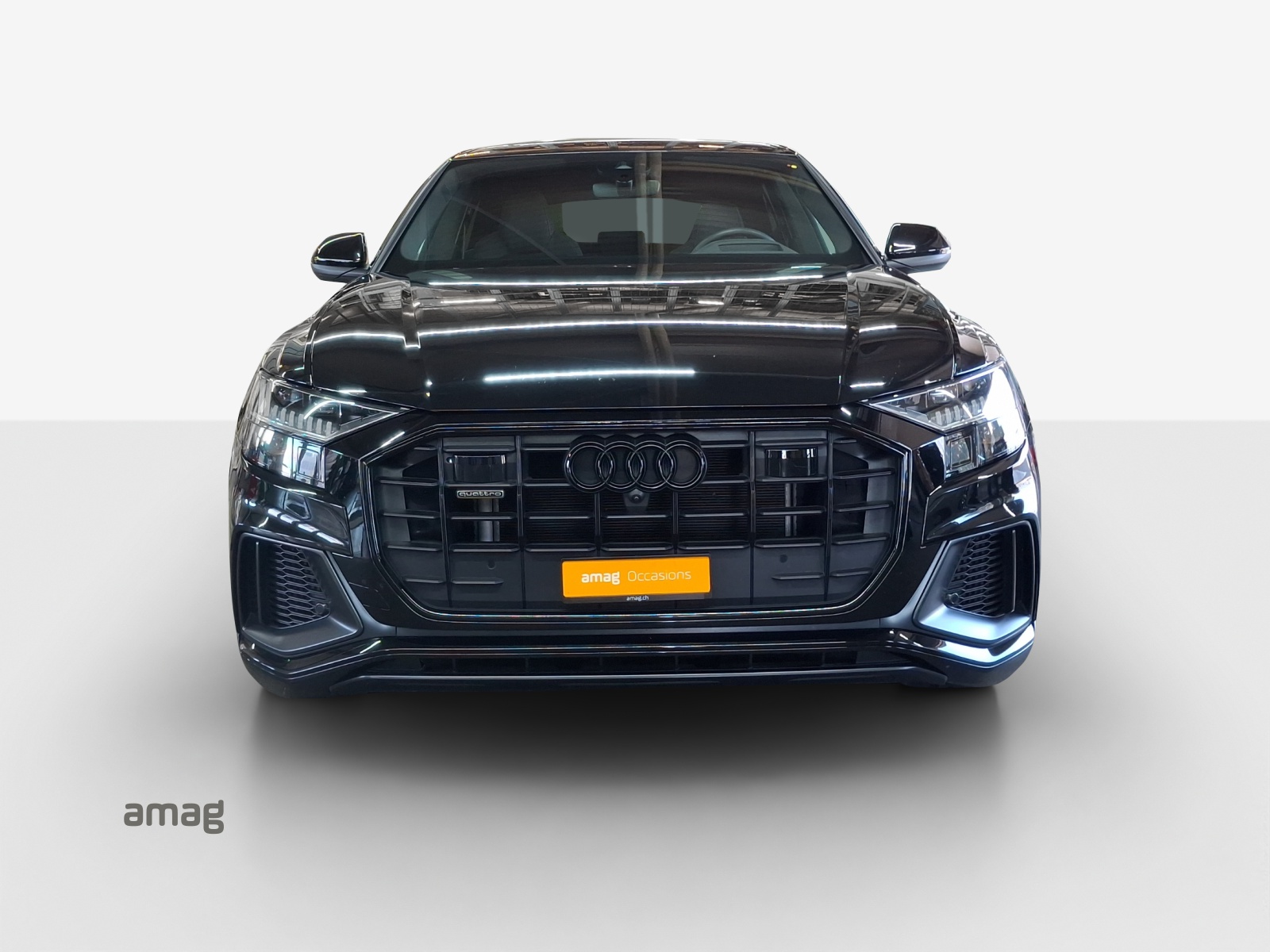 AUDI Q8 55 TFSI quattro tiptronic-image-6