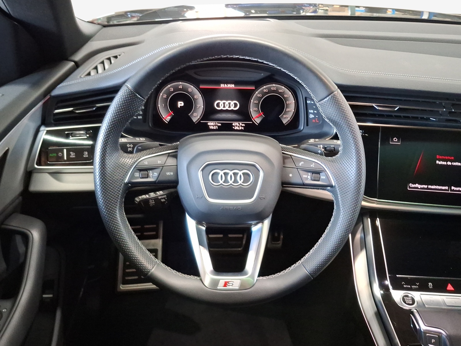 AUDI Q8 55 TFSI quattro tiptronic-image-9
