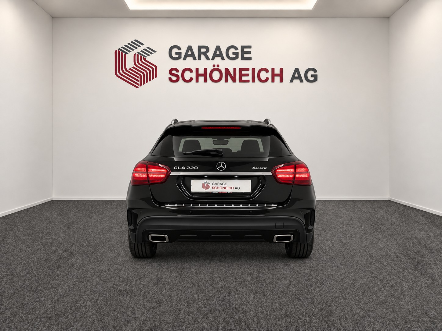 MERCEDES-BENZ GLA 220 AMG Line 4m-image-5