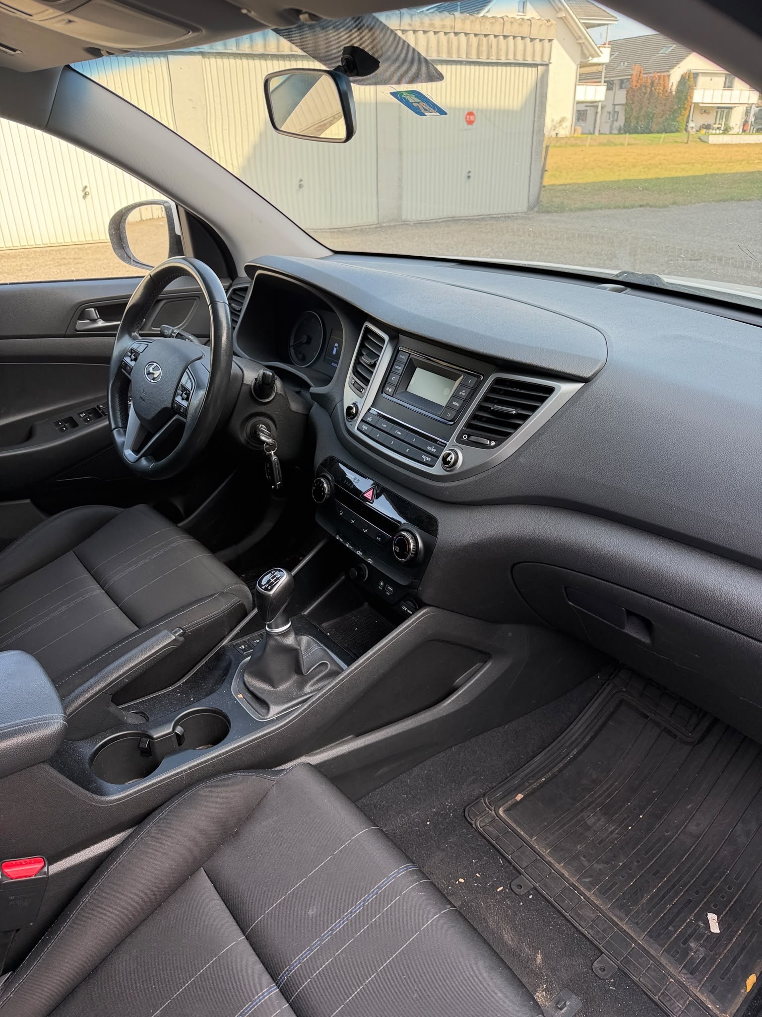 HYUNDAI Tucson 1.7 CRDI Origo 2WD-image-10