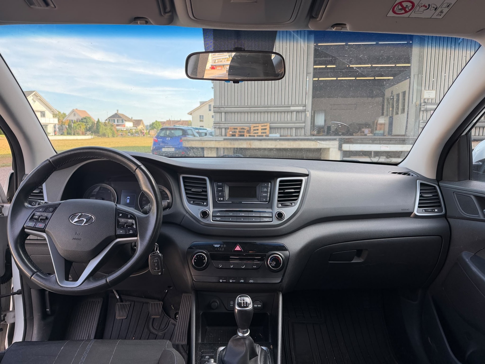 HYUNDAI Tucson 1.7 CRDI Origo 2WD-image-8