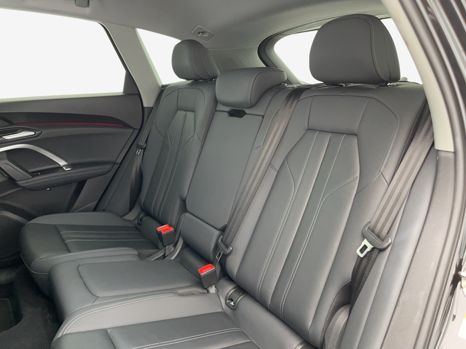 AUDI Q5 TDI quattro 150 kW S-tronic-image-11