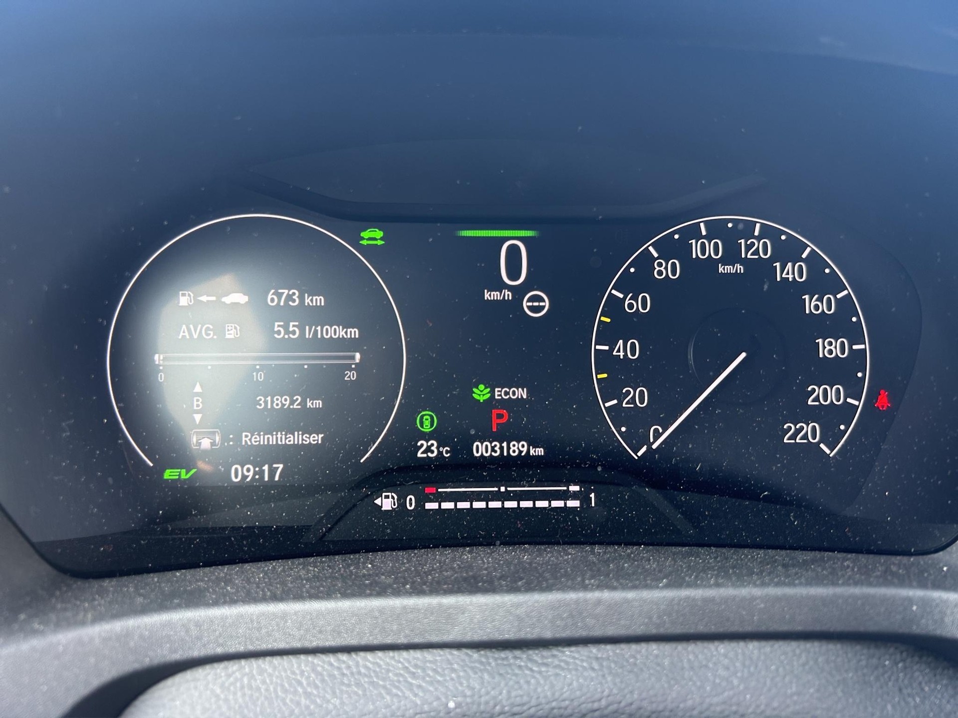 HONDA HR-V 1.5 i-MMD Elegance-image-12