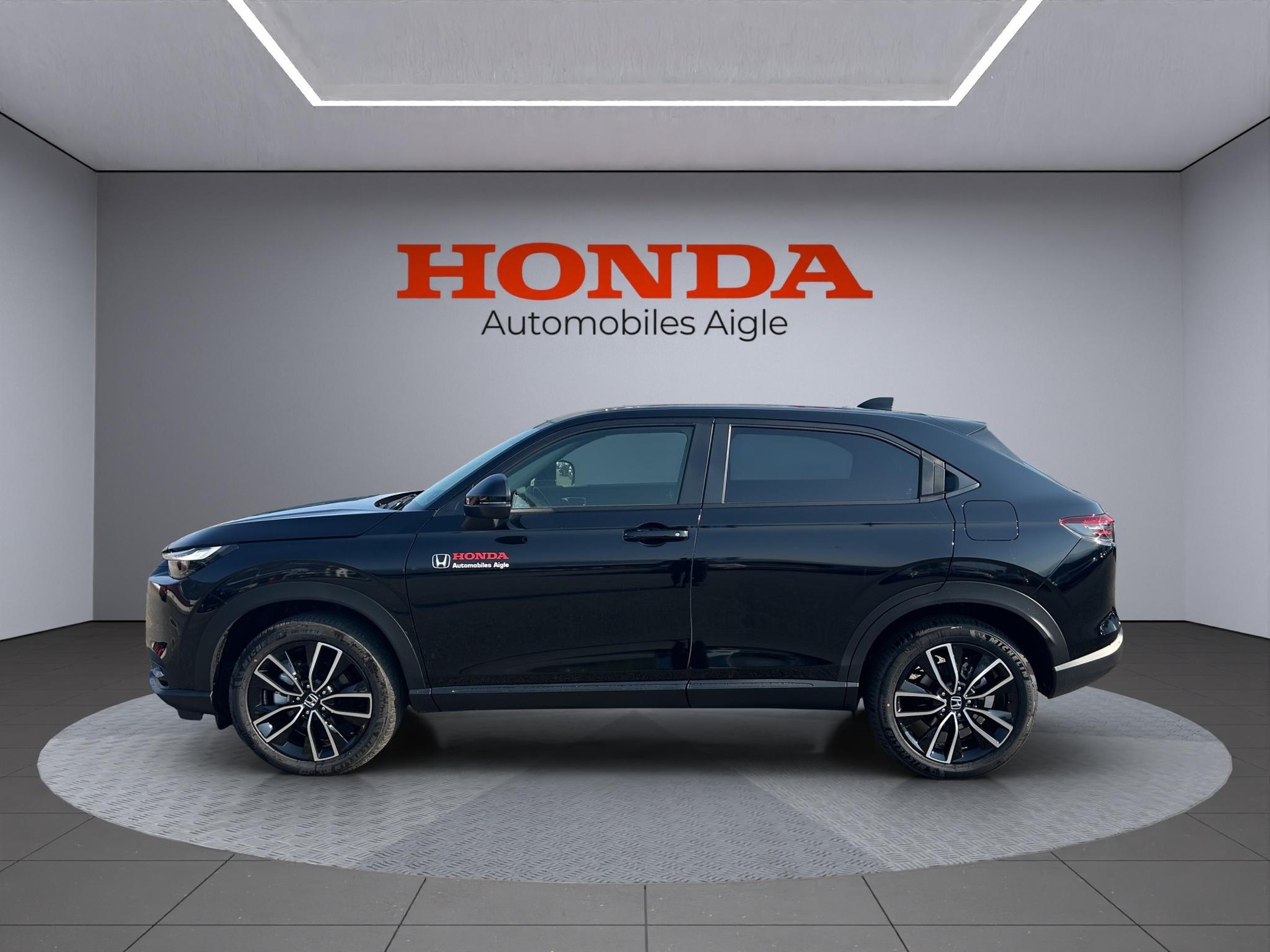 HONDA HR-V 1.5 i-MMD Elegance-image-1