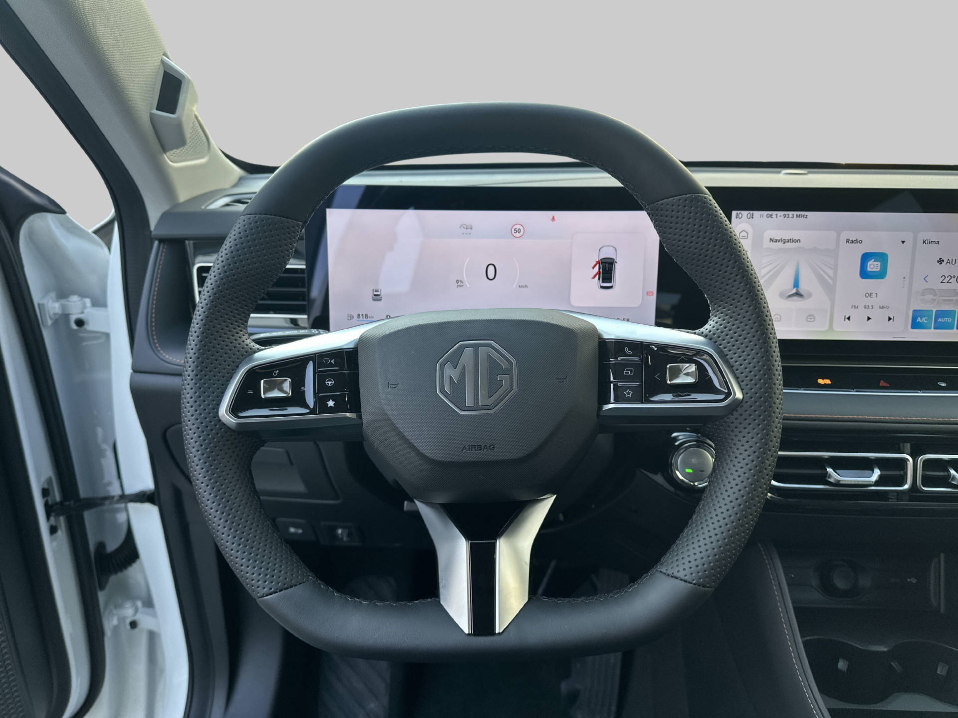 MG HS 1.5 Hybrid Luxury-image-6