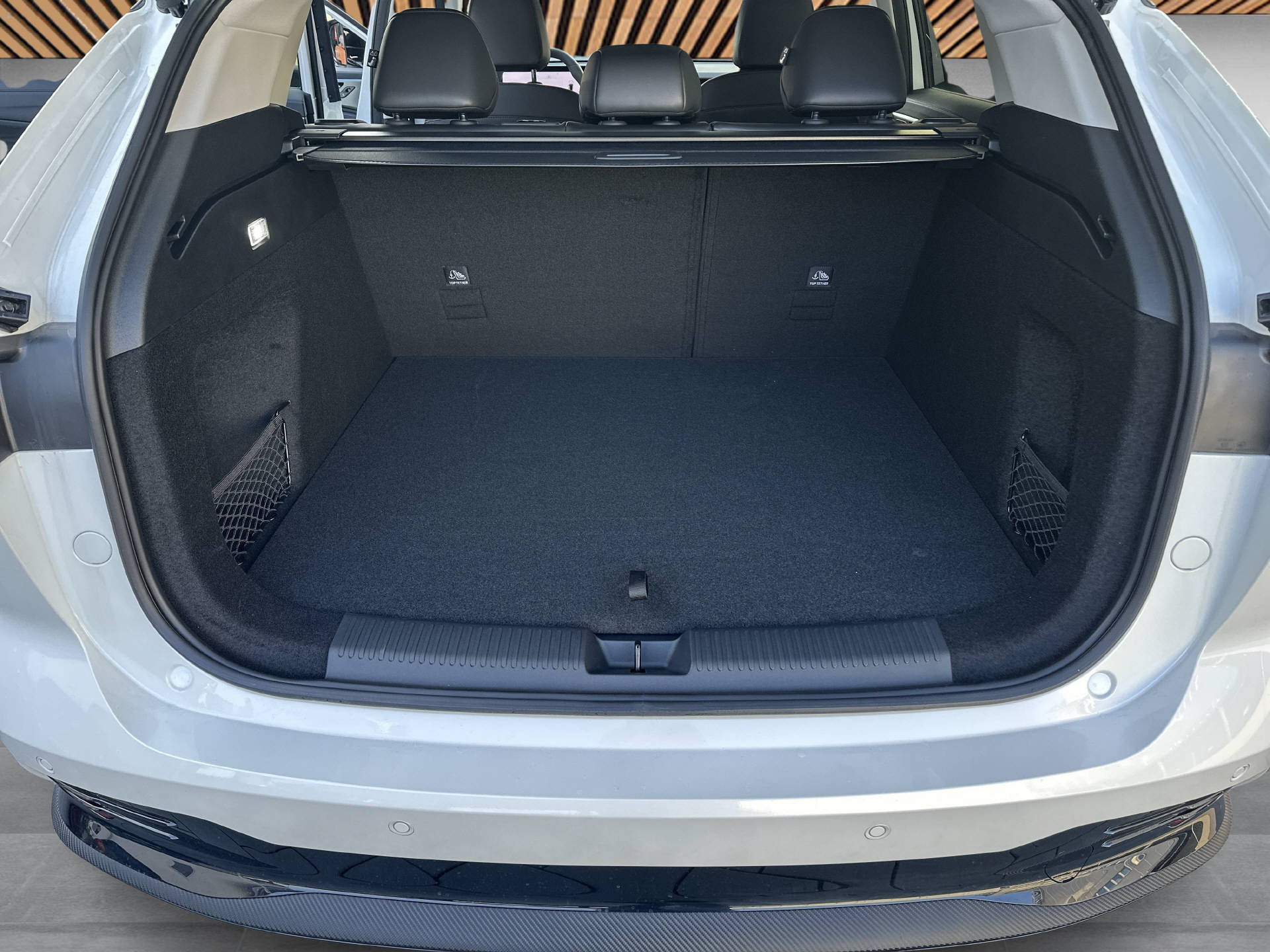 MG HS 1.5 Hybrid Luxury-image-9
