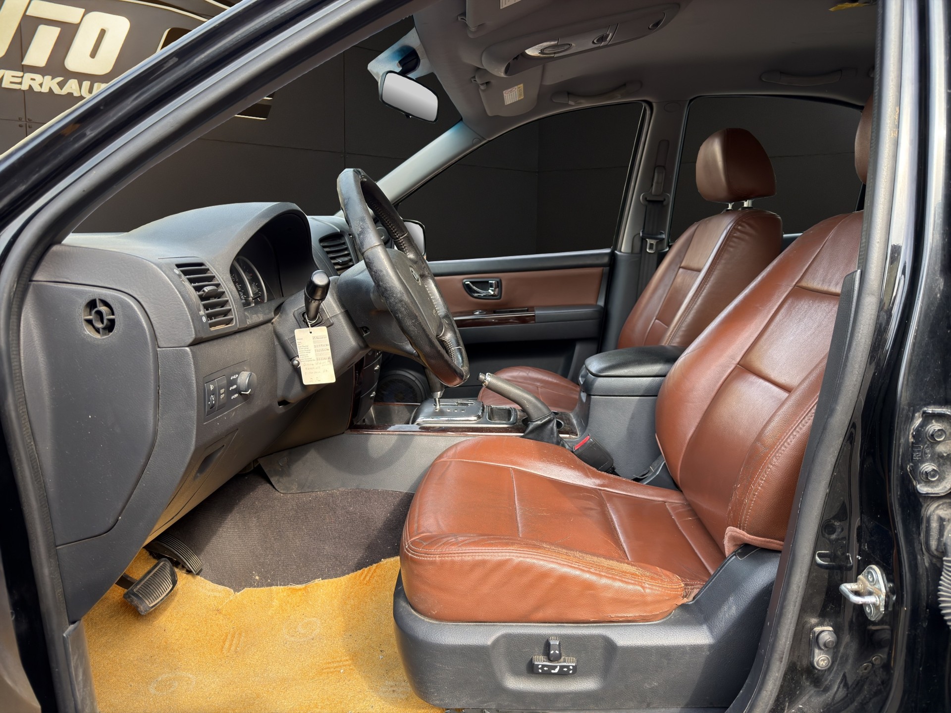 KIA Sorento 2.5 CRDI VGT-image-7
