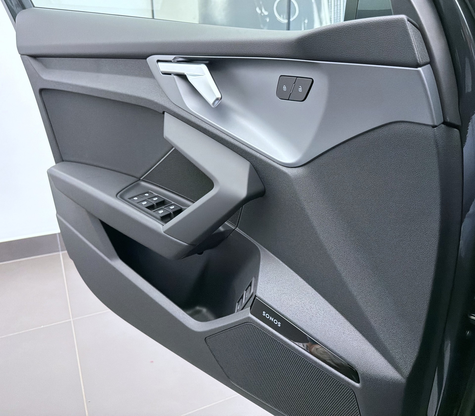 AUDI A3 Sportback TFSI e 150 kW Attraction S-tronic-image-4