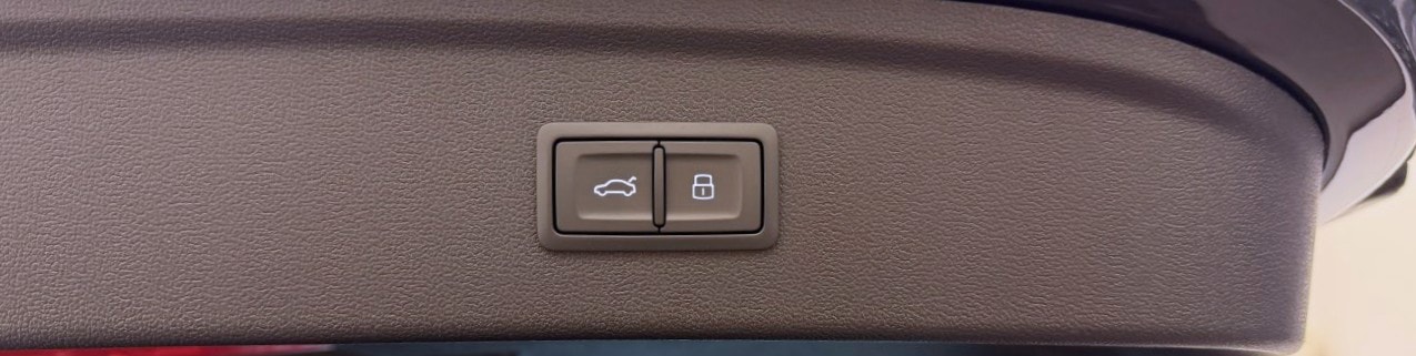 AUDI A3 Sportback TFSI e 150 kW Attraction S-tronic-image-21