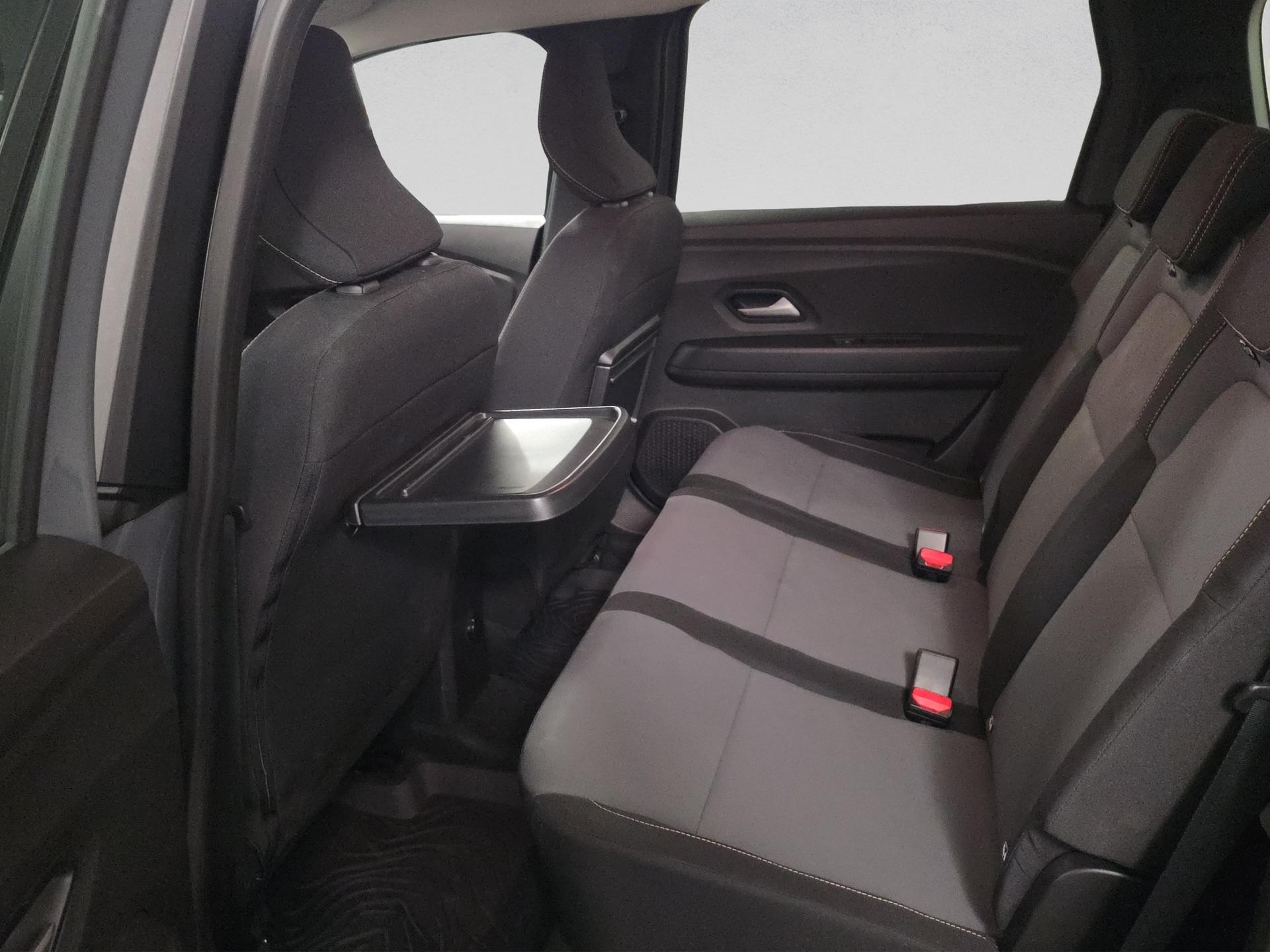 DACIA Jogger HEV 140 Extreme-image-14