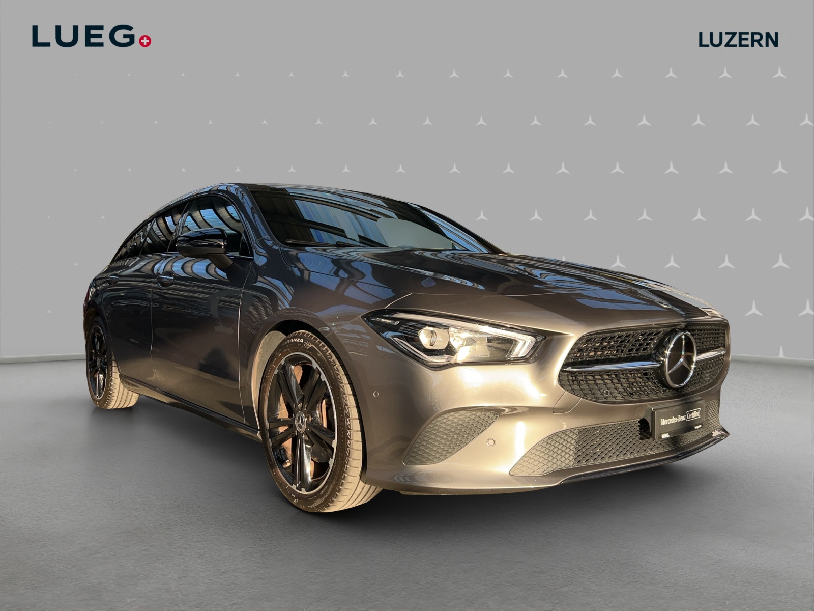MERCEDES-BENZ CLA Shooting Brake 200 Progressive 7G-DCT-image-4