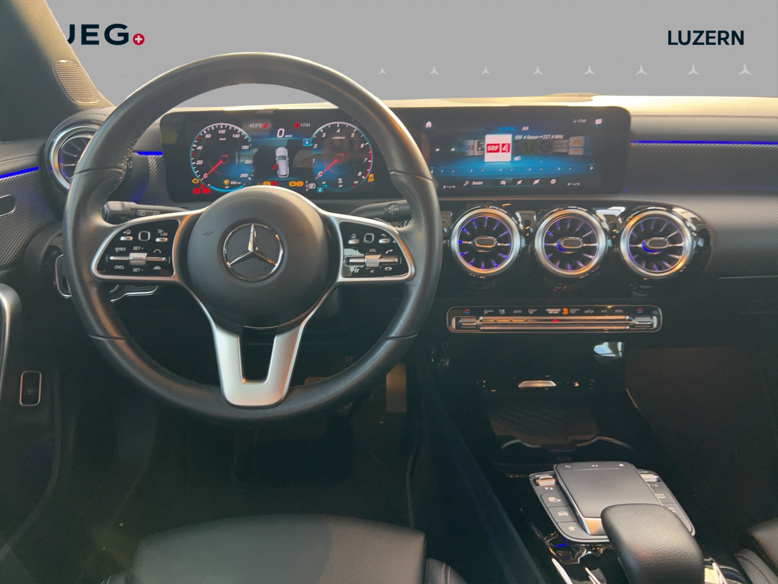 MERCEDES-BENZ CLA Shooting Brake 200 Progressive 7G-DCT-image-10