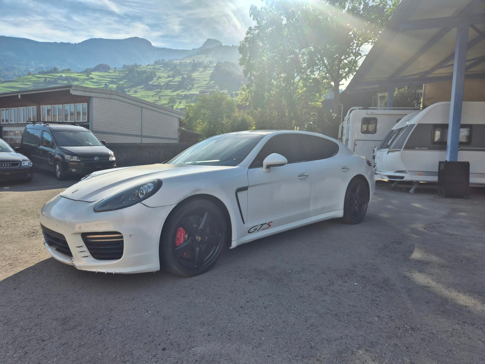 PORSCHE Panamera GTS 4.8 PDK-image-0
