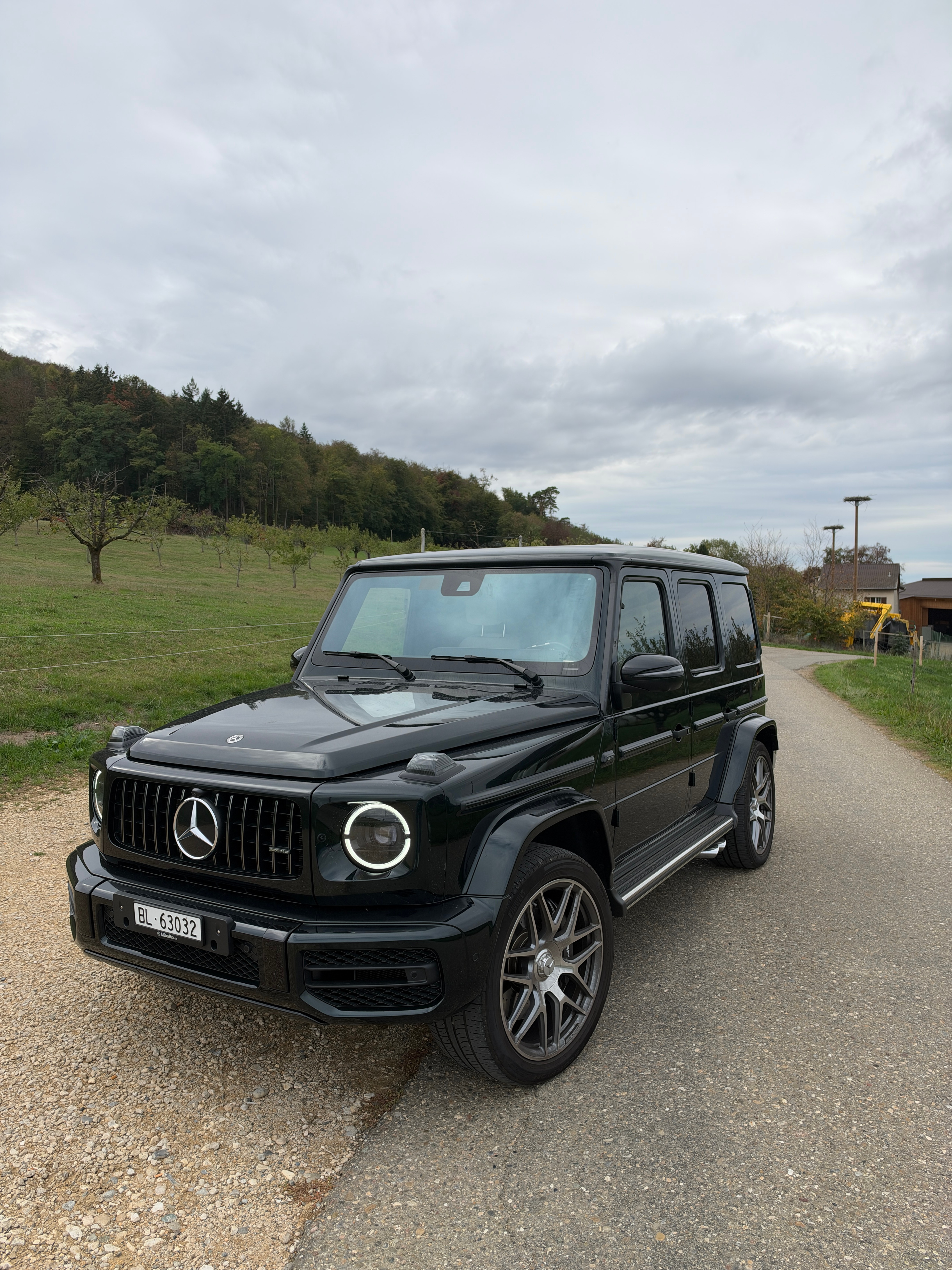 Car photo