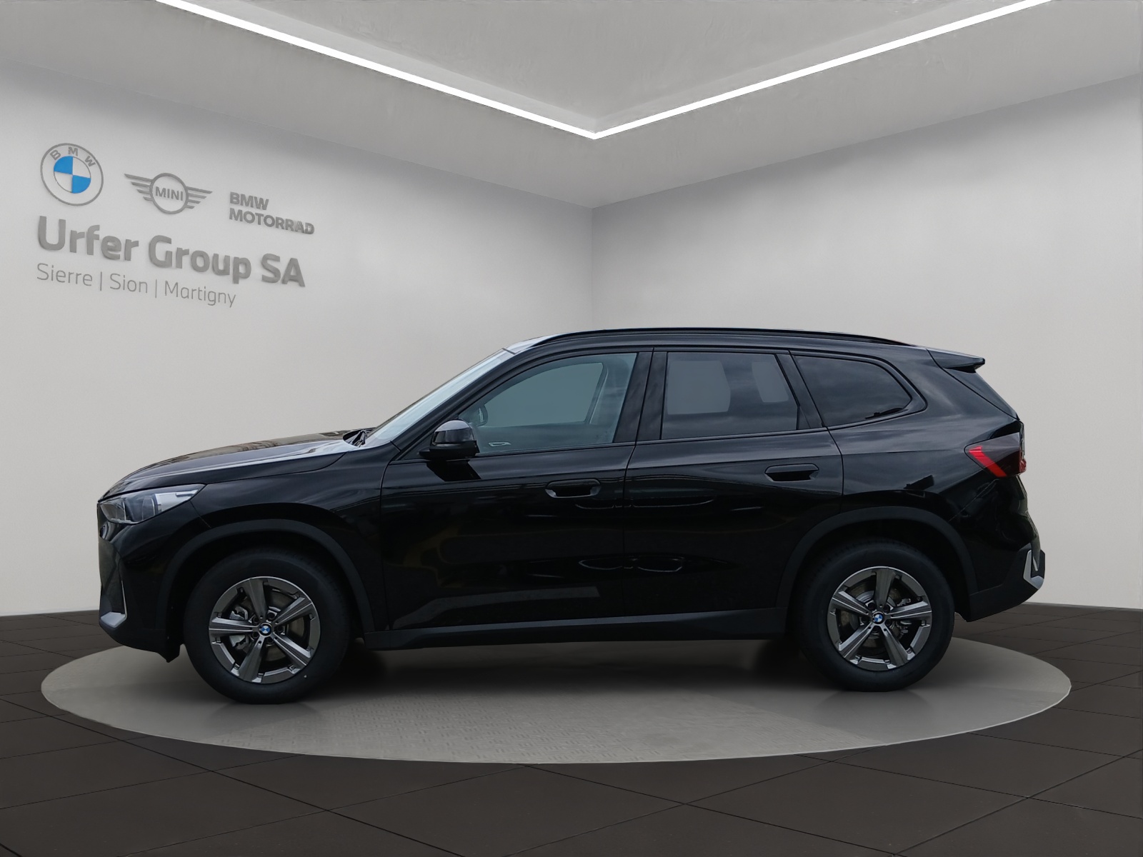 BMW X1 xDrive 20d 48V-image-1