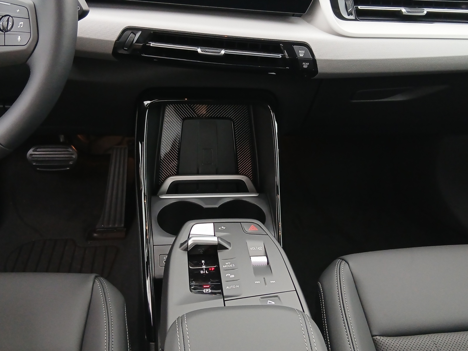 BMW X1 xDrive 20d 48V-image-12