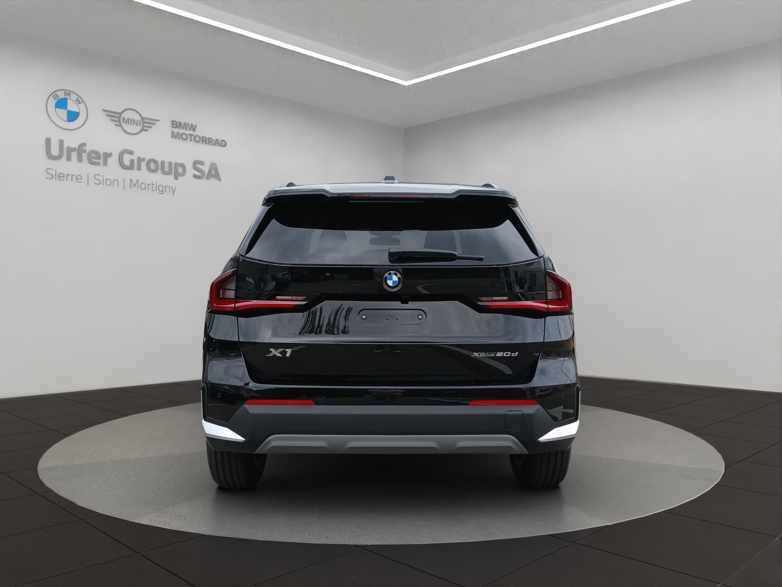BMW X1 xDrive 20d 48V-image-3
